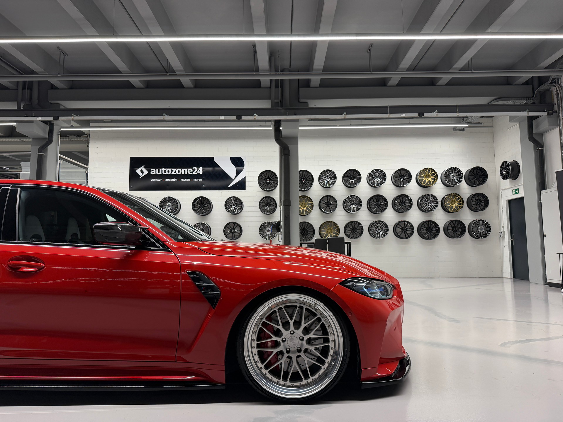 BMW M3 Competition xDrive Toronto Red *BMW Neuwagen Anschlussgarantie bis 27.11.26-image-6