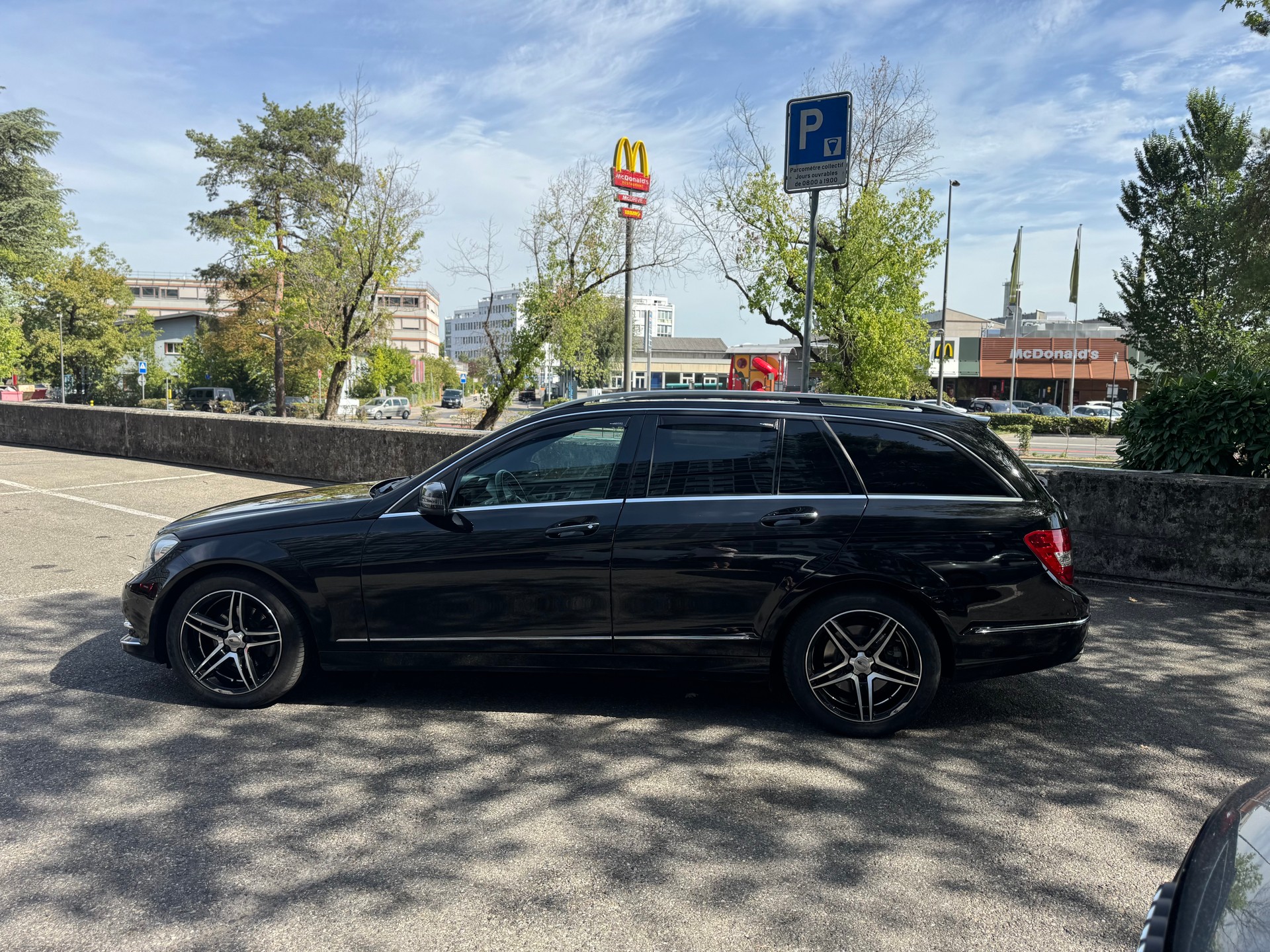 MERCEDES-BENZ C 250 CDI Avantgarde 4Matic 7G-Tronic-image-6