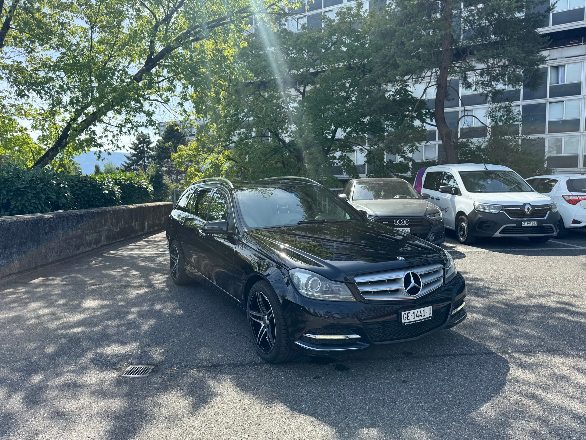 MERCEDES-BENZ C 250 CDI Avantgarde 4Matic 7G-Tronic-image-4