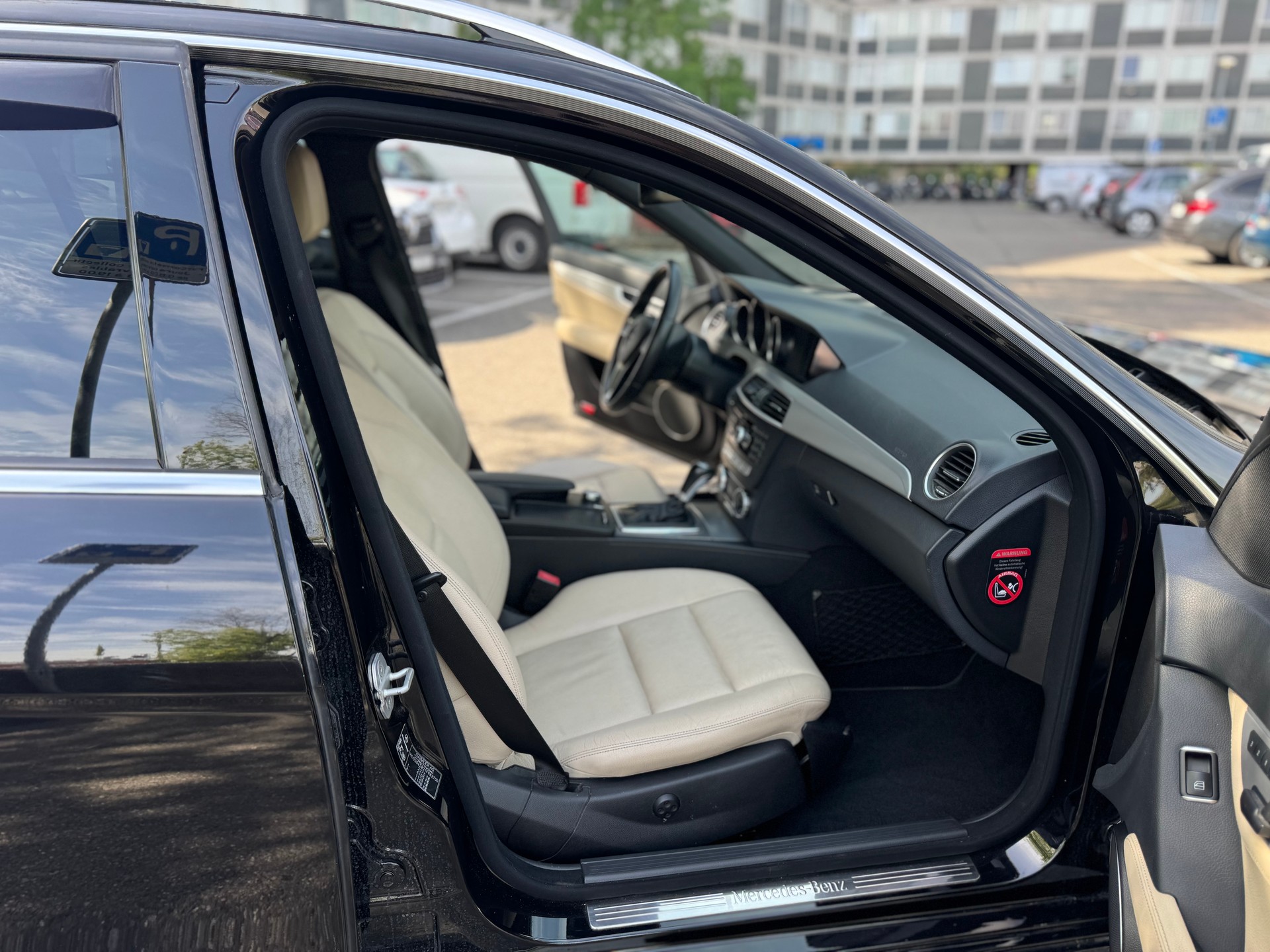 MERCEDES-BENZ C 250 CDI Avantgarde 4Matic 7G-Tronic-image-12