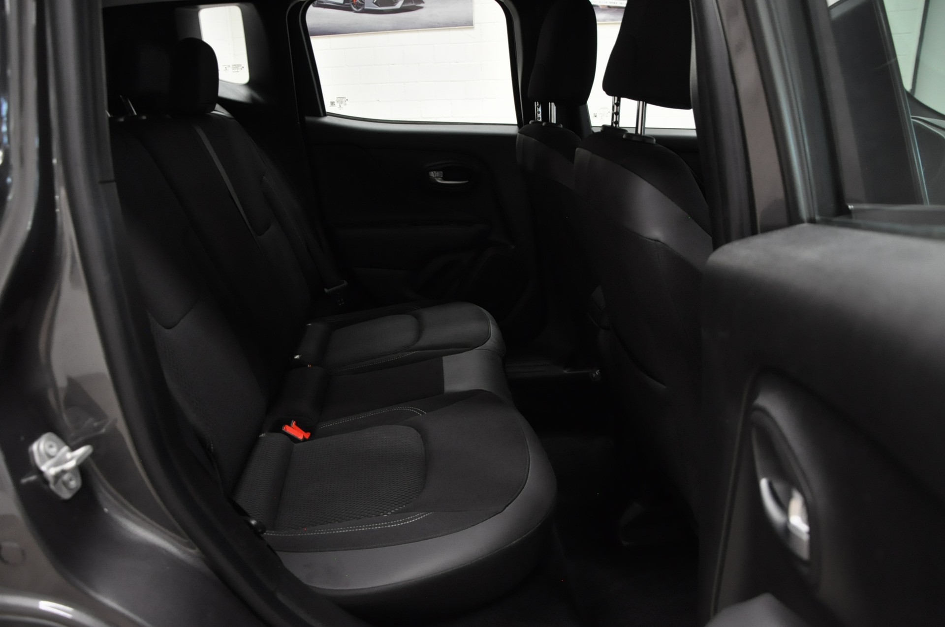 JEEP Renegade 1.3 GSE Turbo Limited-image-14