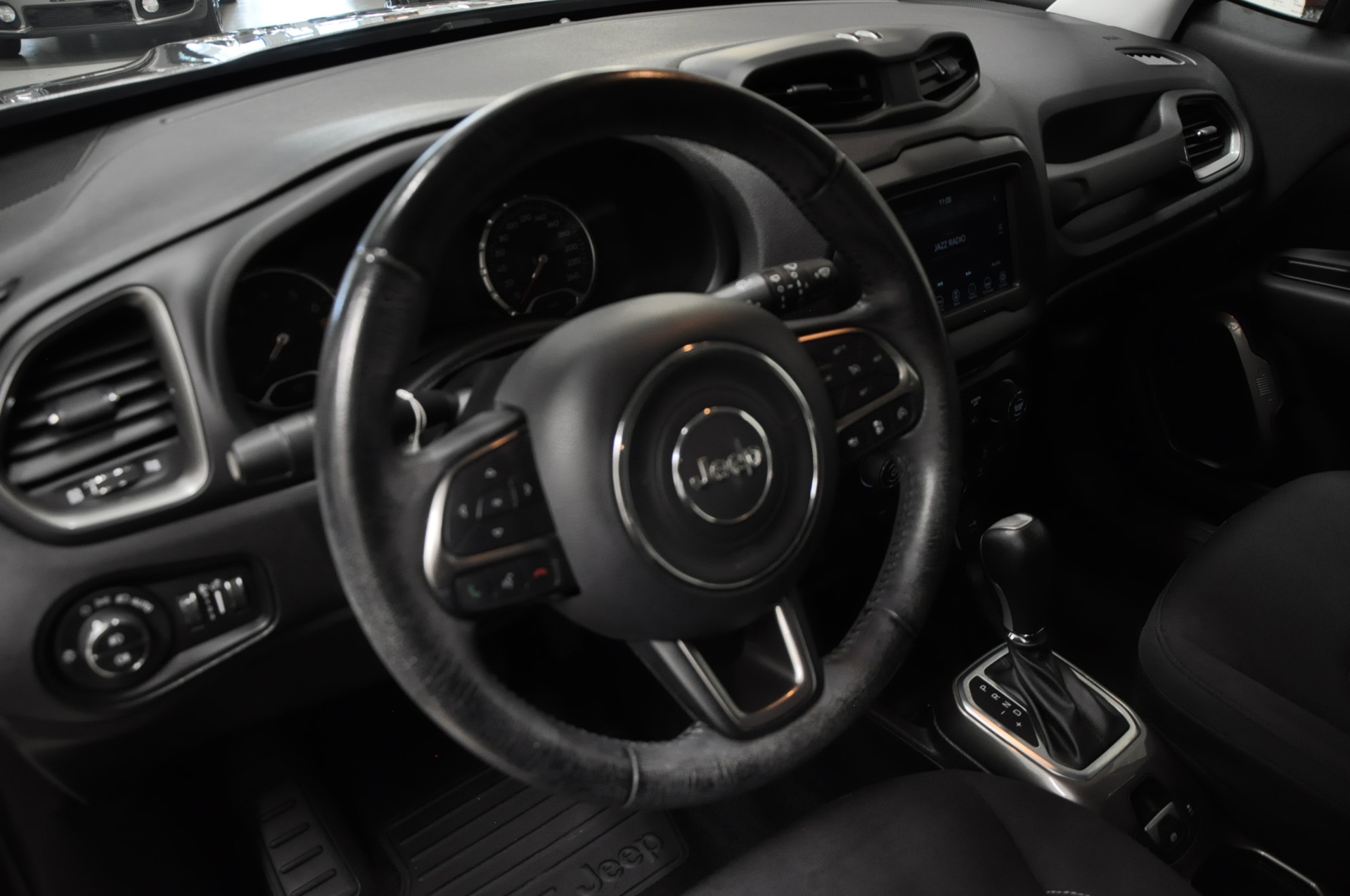 JEEP Renegade 1.3 GSE Turbo Limited-image-11