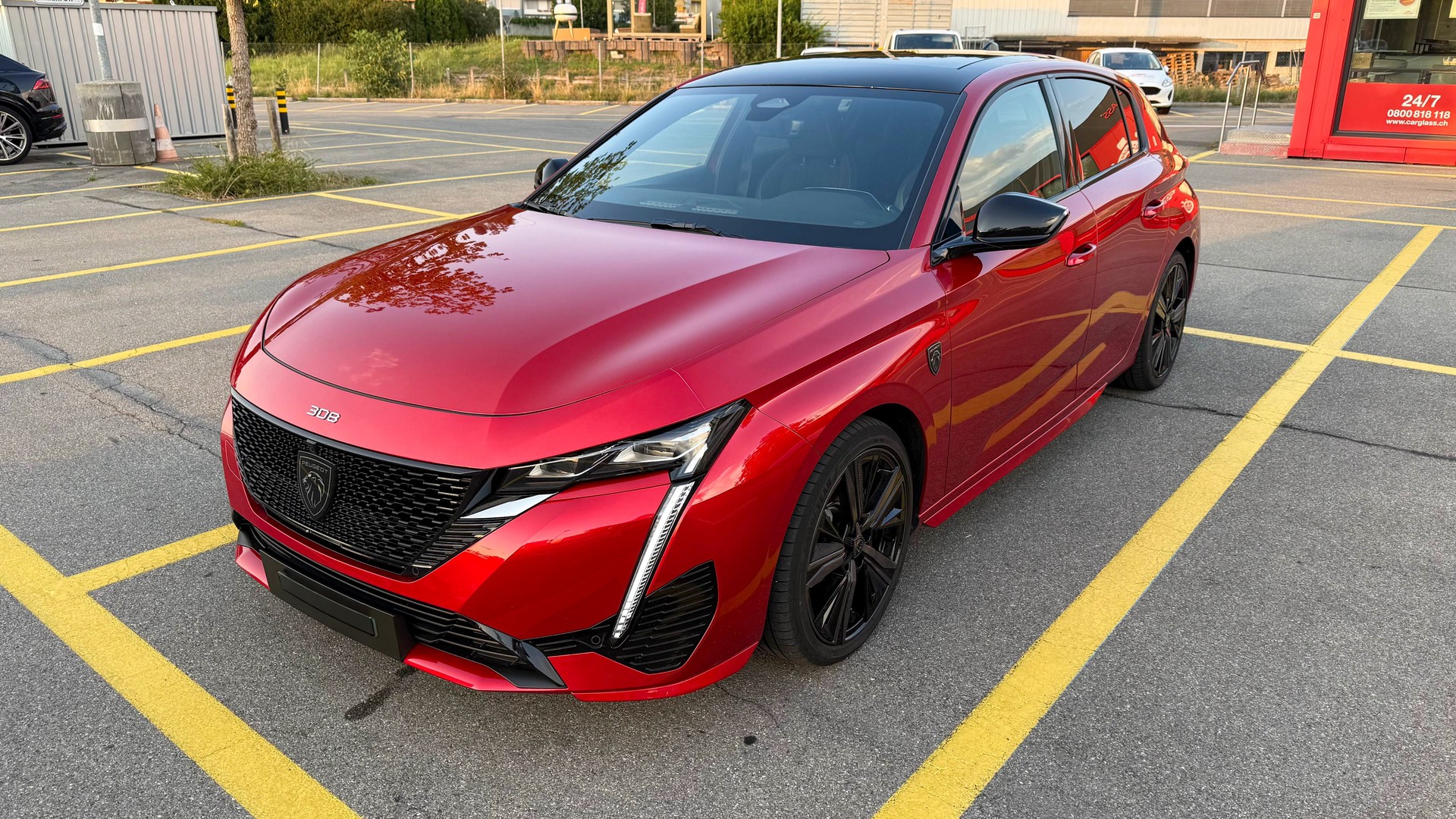 PEUGEOT 1.2 PureTech GT Pack-image-0