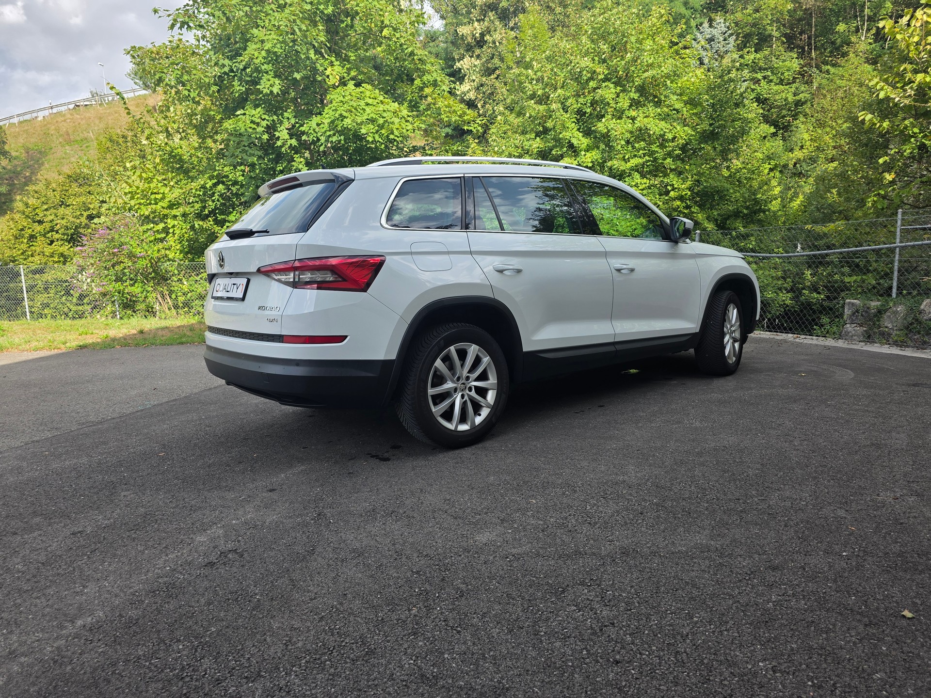 SKODA Kodiaq 2.0 TDI CR Sport Line 4x4 DSG-image-13