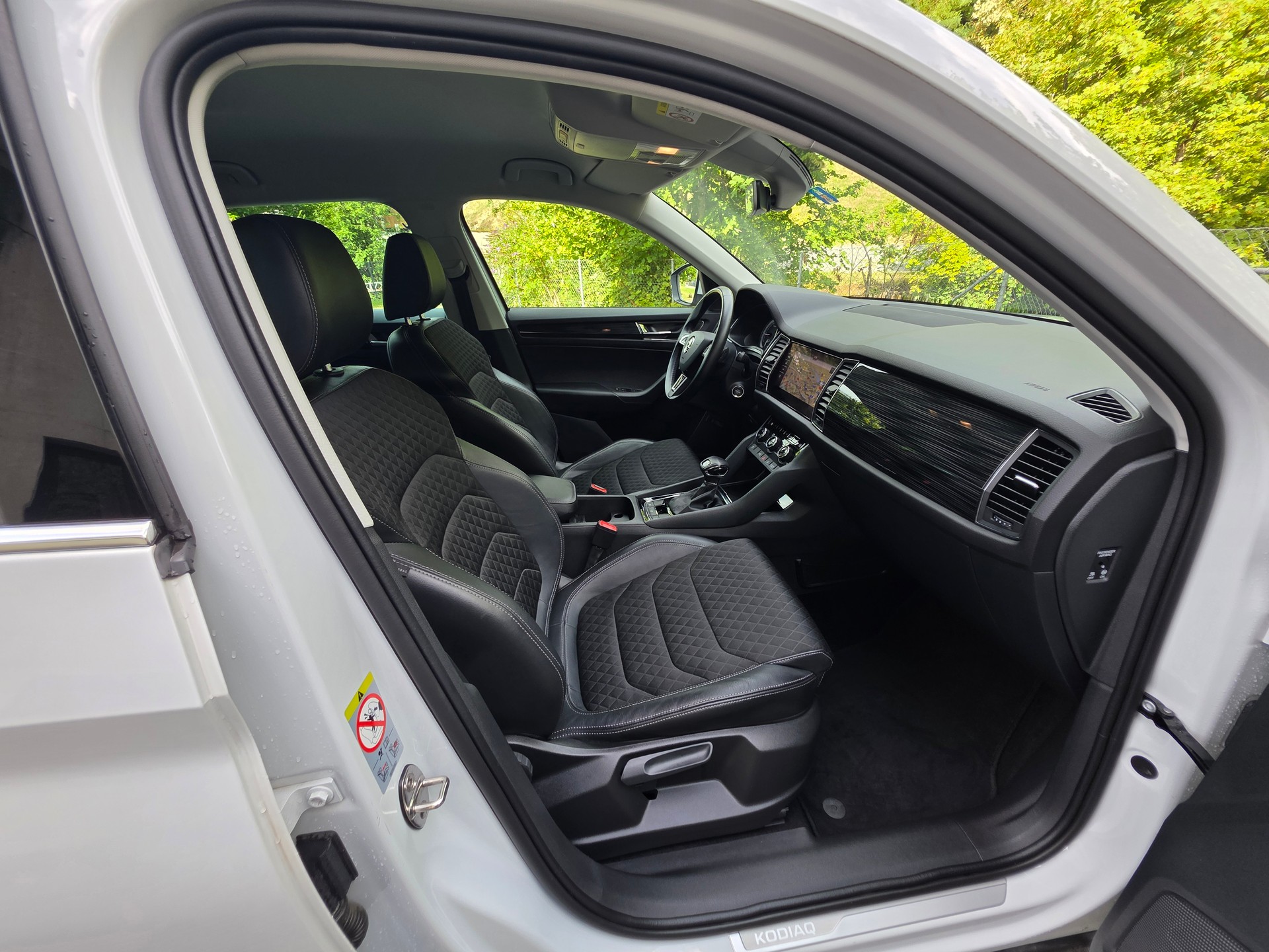 SKODA Kodiaq 2.0 TDI CR Sport Line 4x4 DSG-image-20