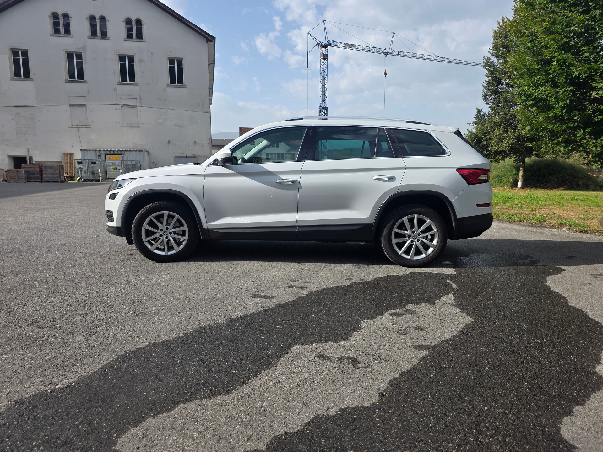 SKODA Kodiaq 2.0 TDI CR Sport Line 4x4 DSG-image-9