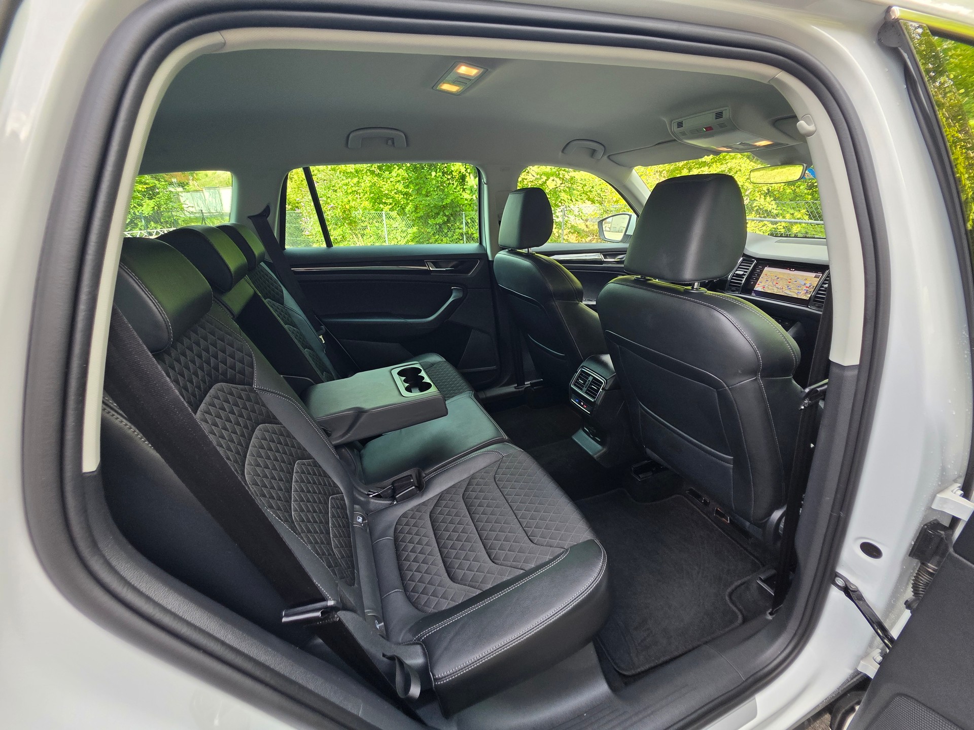 SKODA Kodiaq 2.0 TDI CR Sport Line 4x4 DSG-image-22