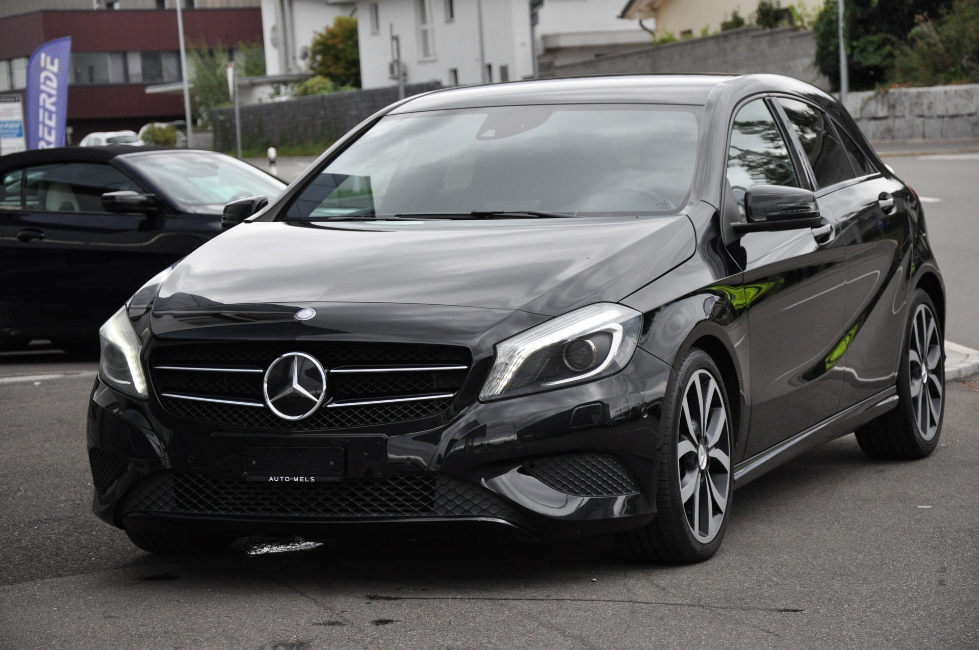 MERCEDES-BENZ A 180 Urban 7G-DCT-image-10