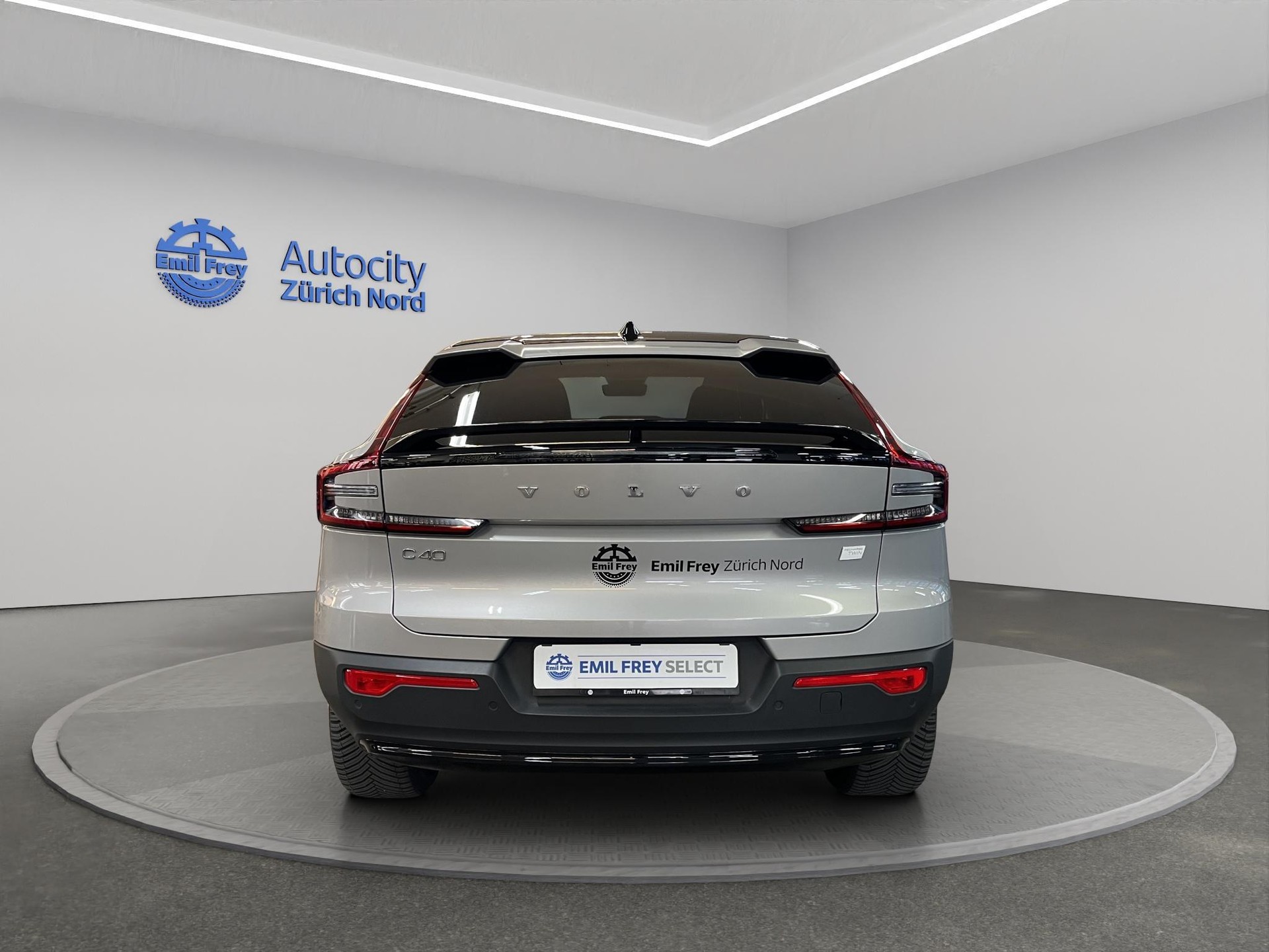 VOLVO C40 P8 Twin Recharge Ultimate AWD-image-5