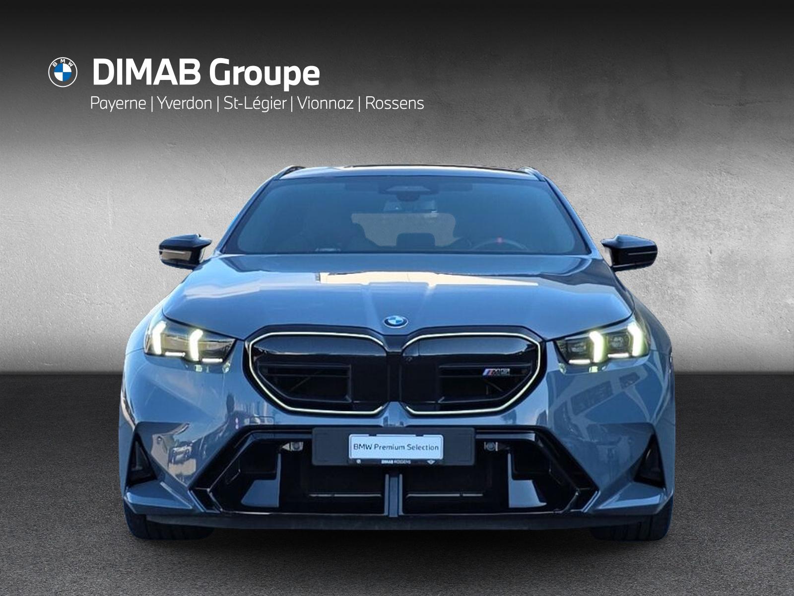 BMW M5 xDrive Touring (CH) * Individual Storm Bay *-image-7