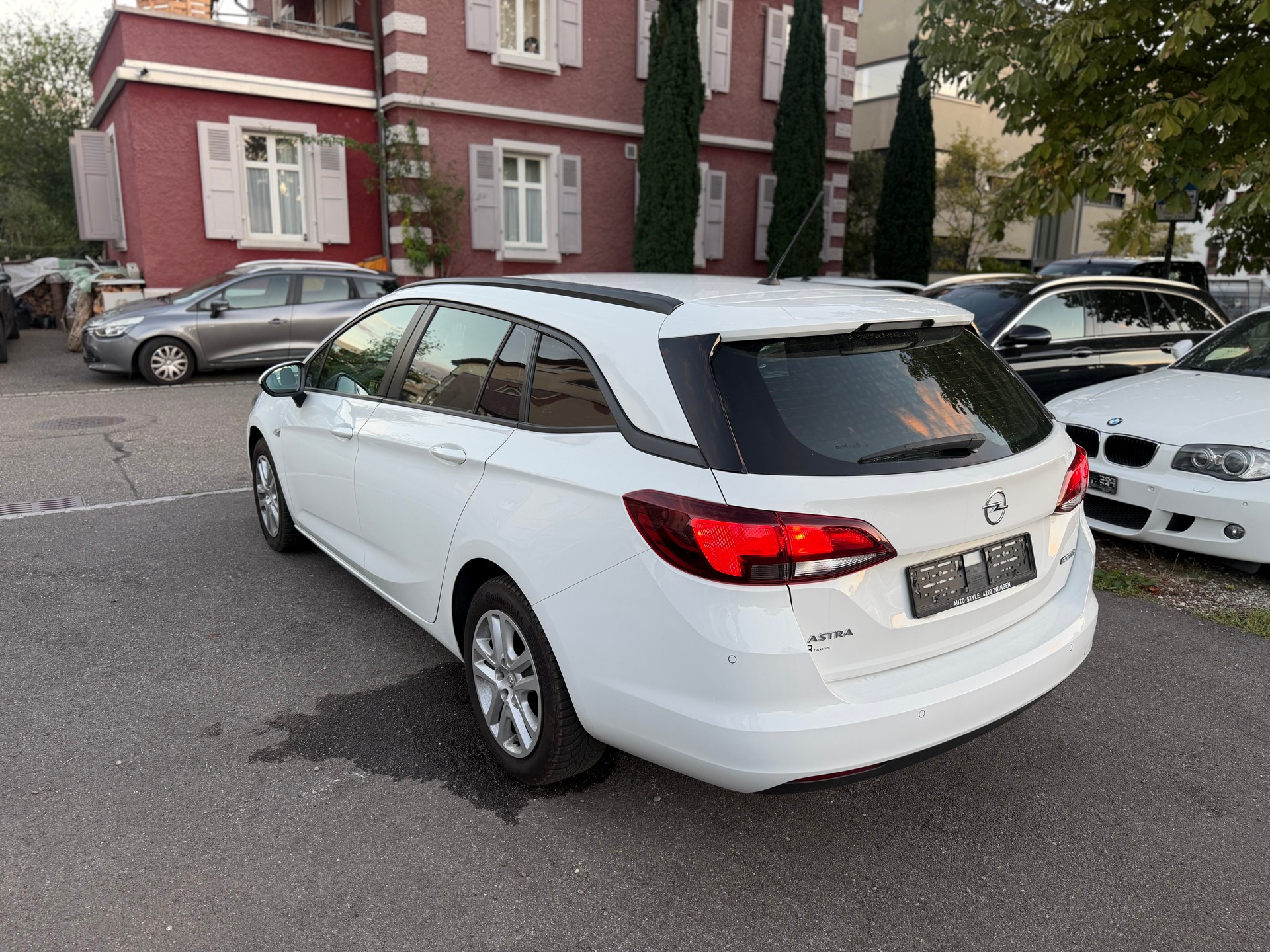 OPEL Astra Sports Tourer 1.0i Turbo Enjoy-image-2
