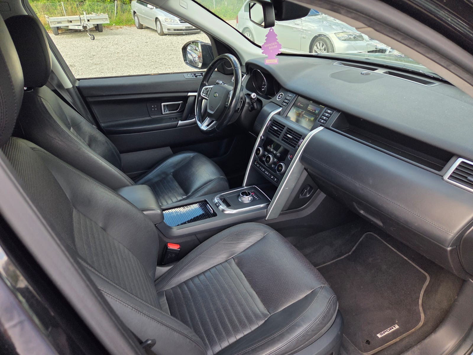 LAND ROVER Discovery Sport 2.0 Si4 HSE Luxury AT9 7 Sitze-image-8