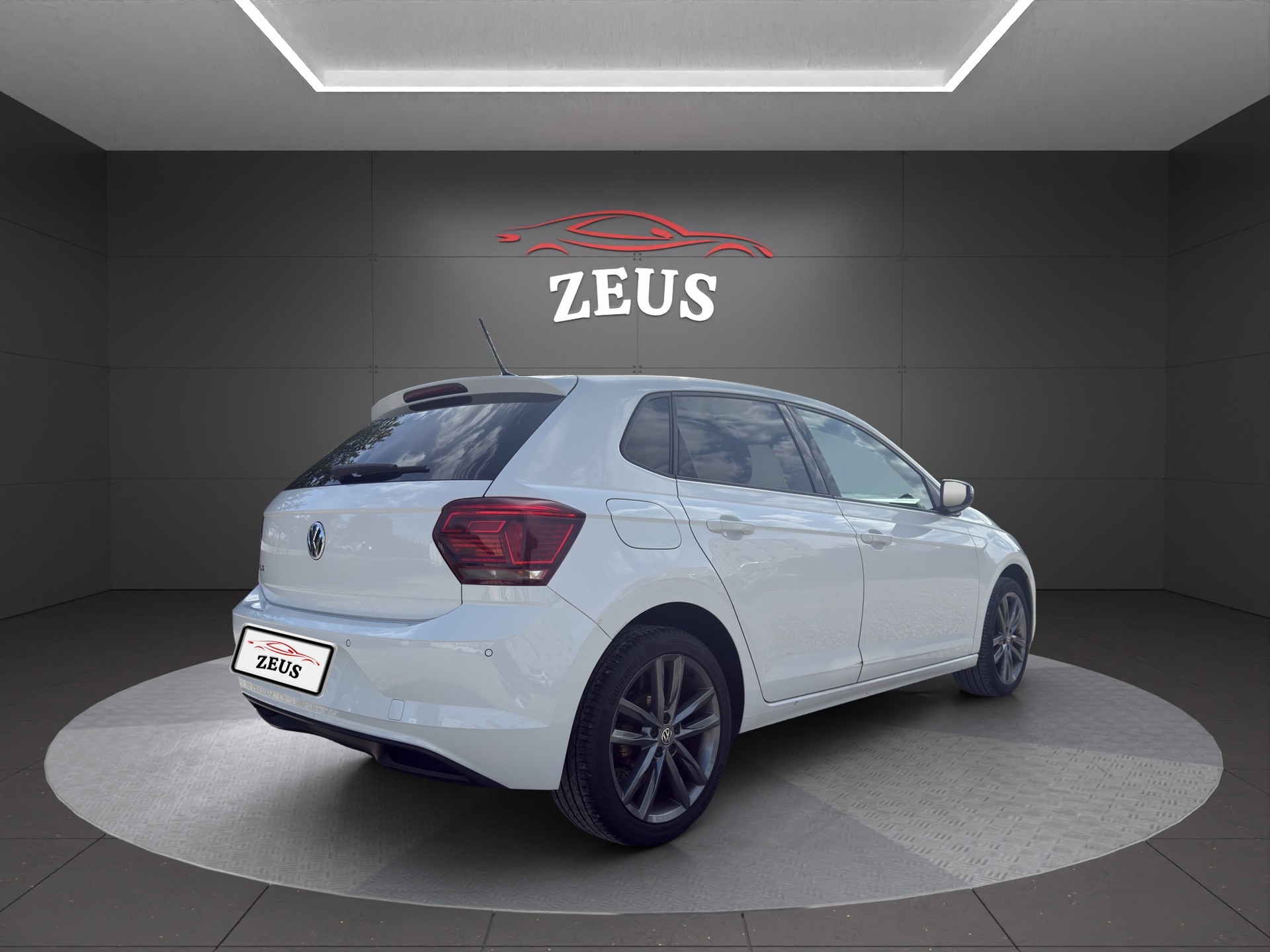 VW Polo 1.0 TSI BMT Highline DSG-image-6