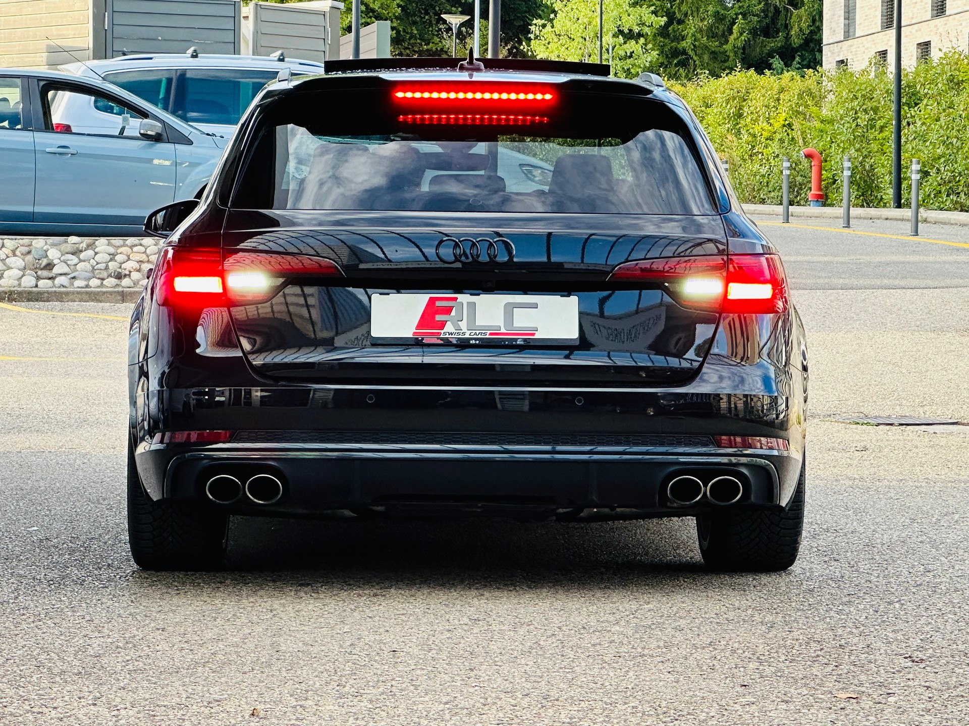 AUDI S4 Avant 3.0 TFSI quattro tiptronic-image-8