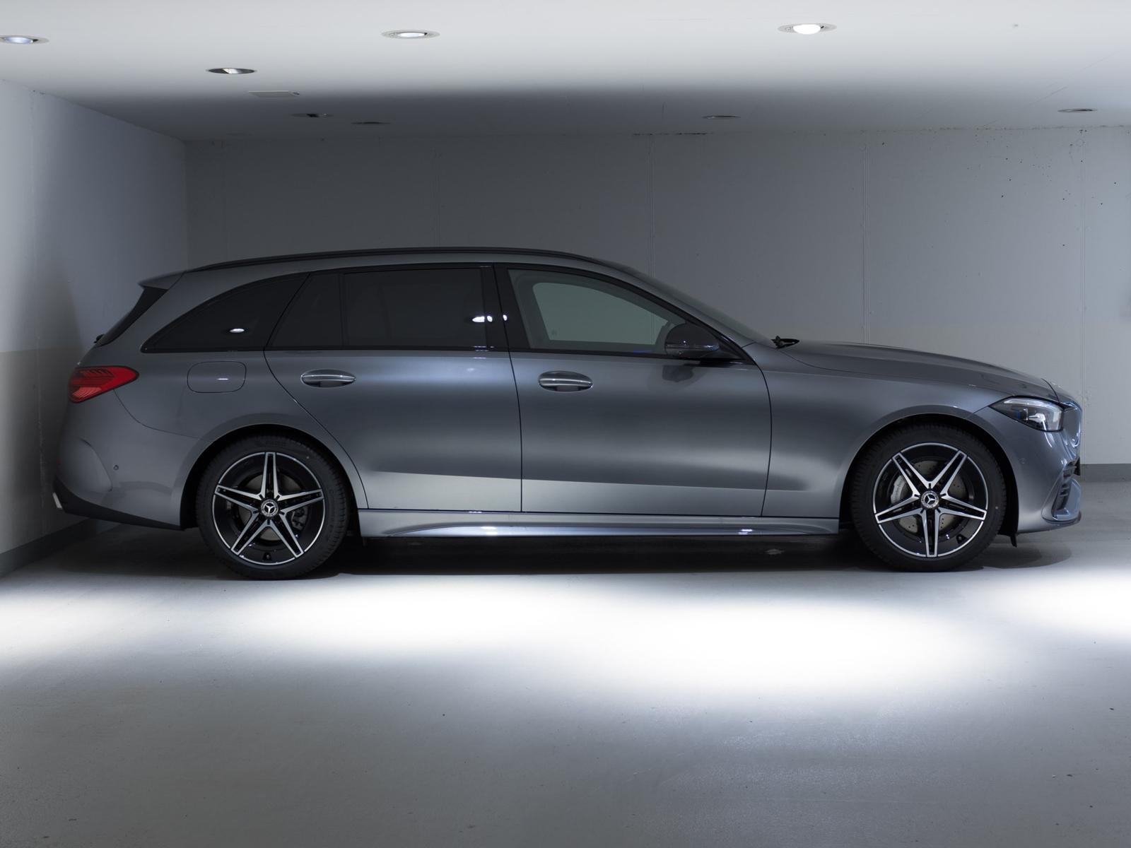 MERCEDES-BENZ C 200 4MATIC T-Modell-image-1