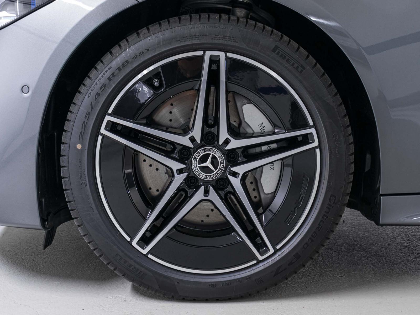 MERCEDES-BENZ C 200 4MATIC T-Modell-image-14