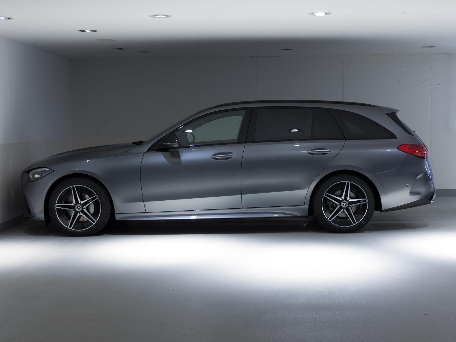 MERCEDES-BENZ C 200 4MATIC T-Modell-image-5