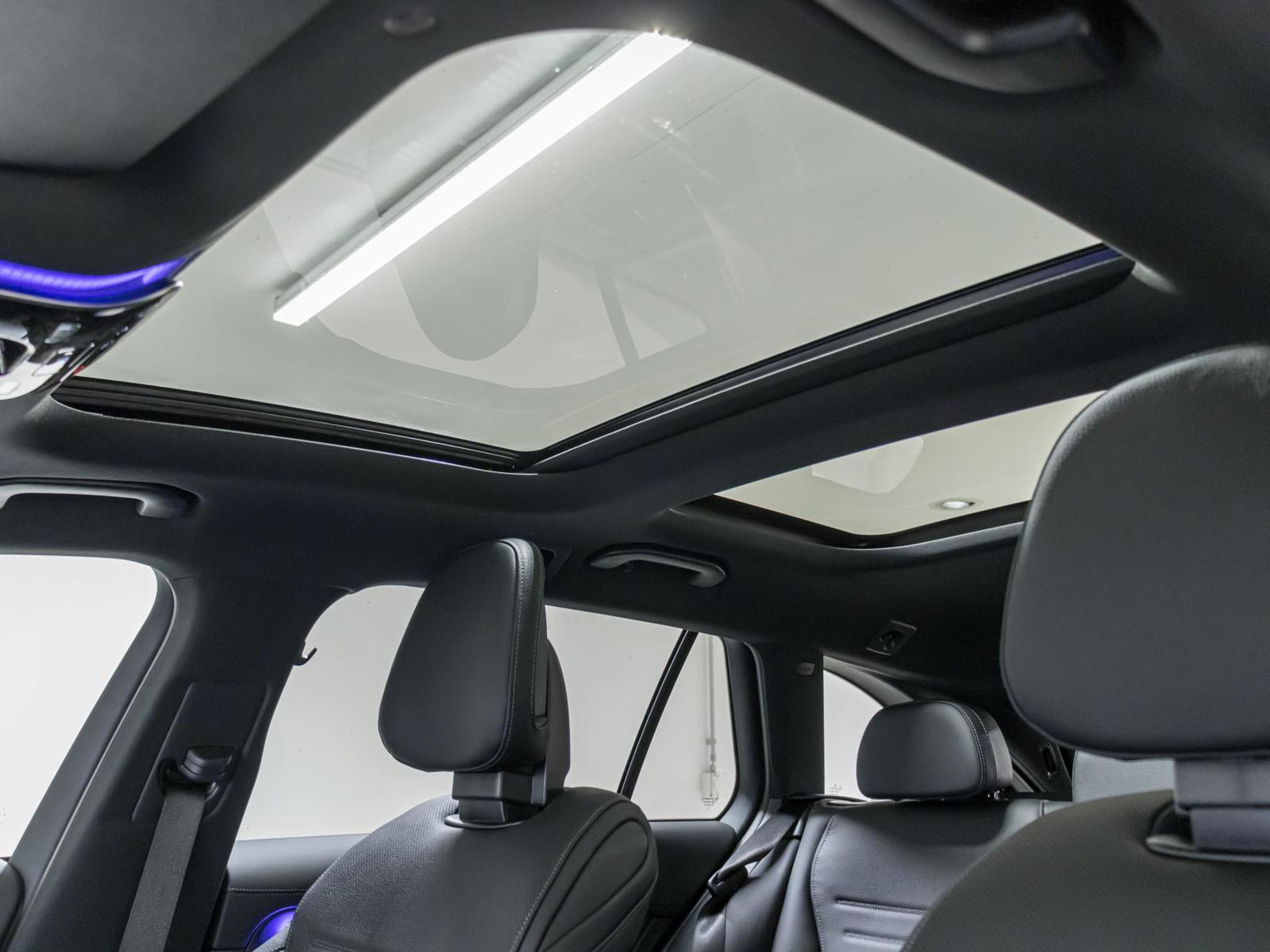 MERCEDES-BENZ C 200 4MATIC T-Modell-image-9
