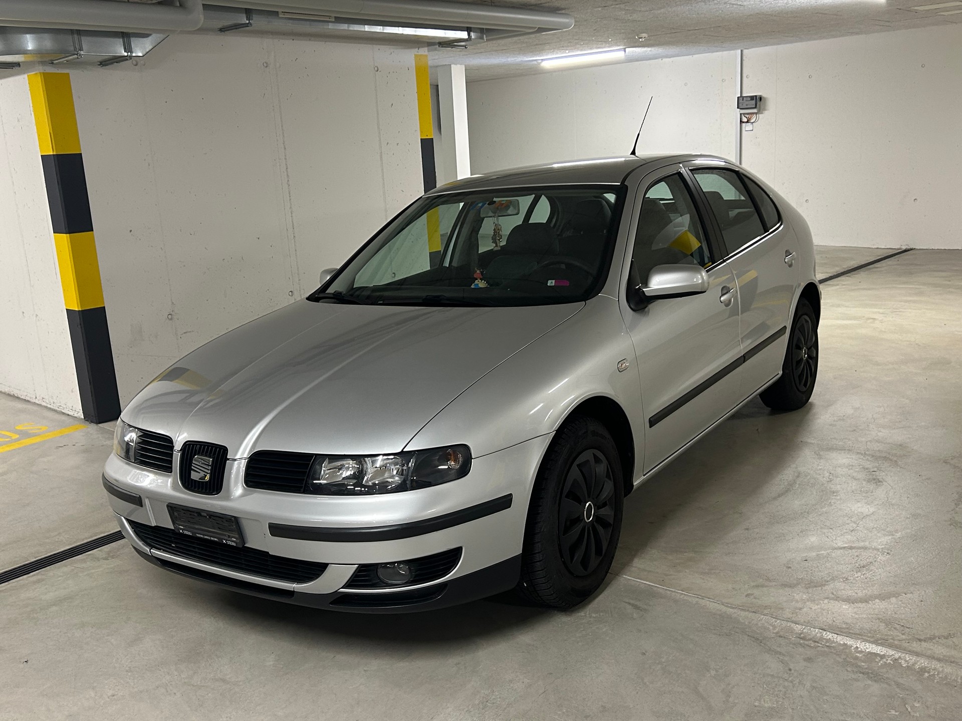SEAT LEON 1.8 20V-image-2