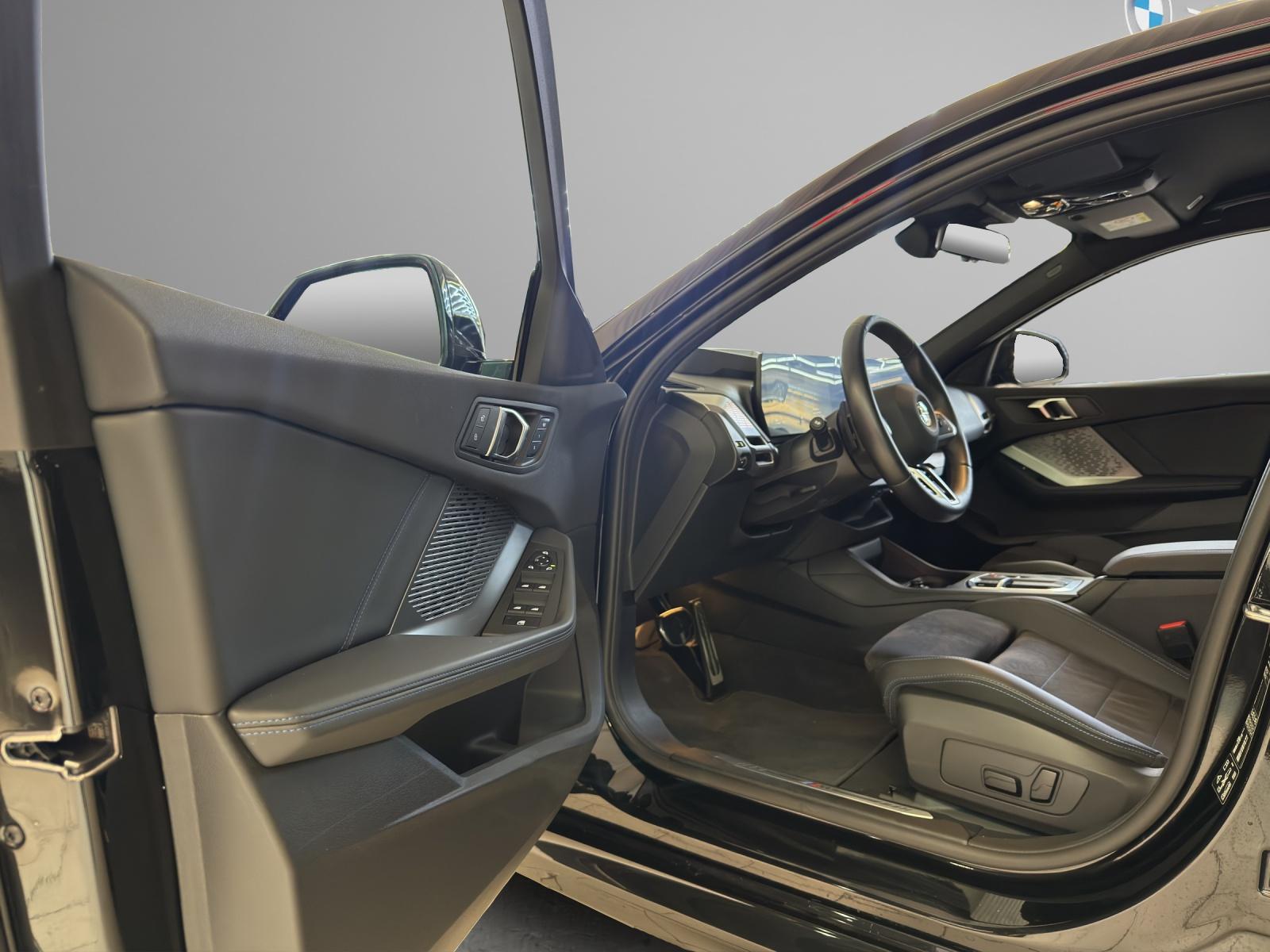 BMW F70 123 xDrive M-SportPaket-image-9
