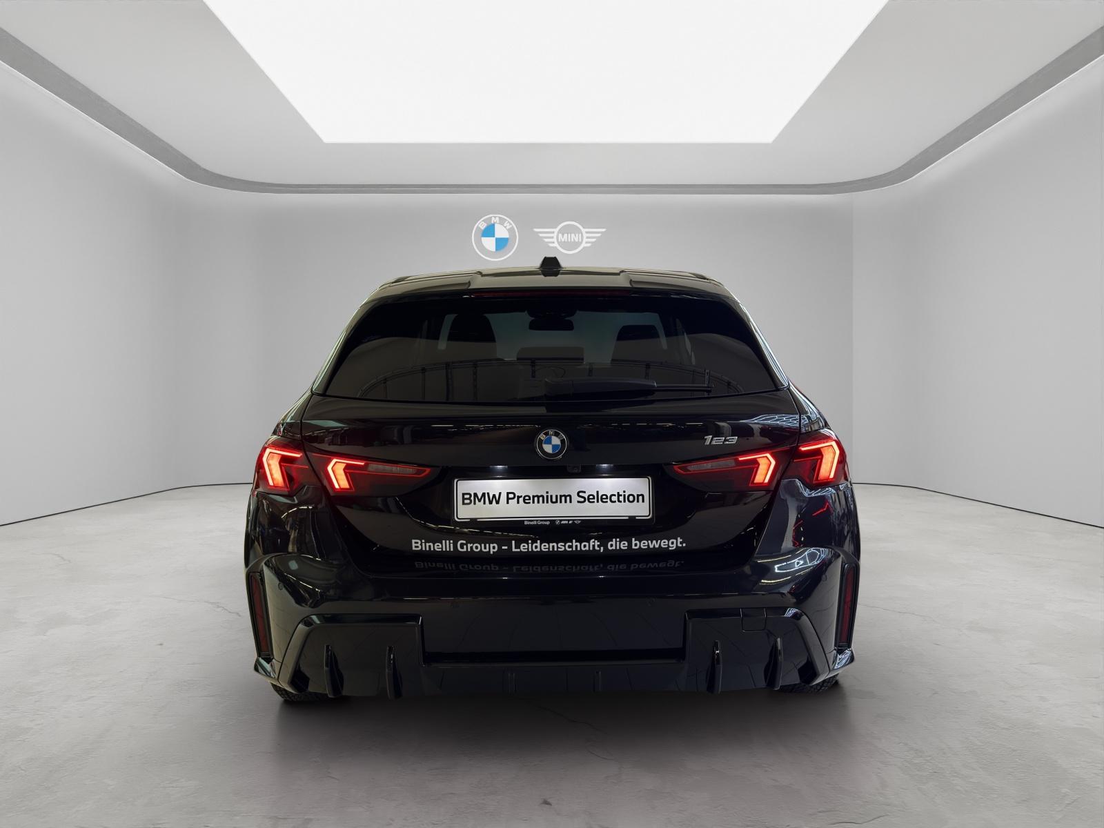 BMW F70 123 xDrive M-SportPaket-image-3
