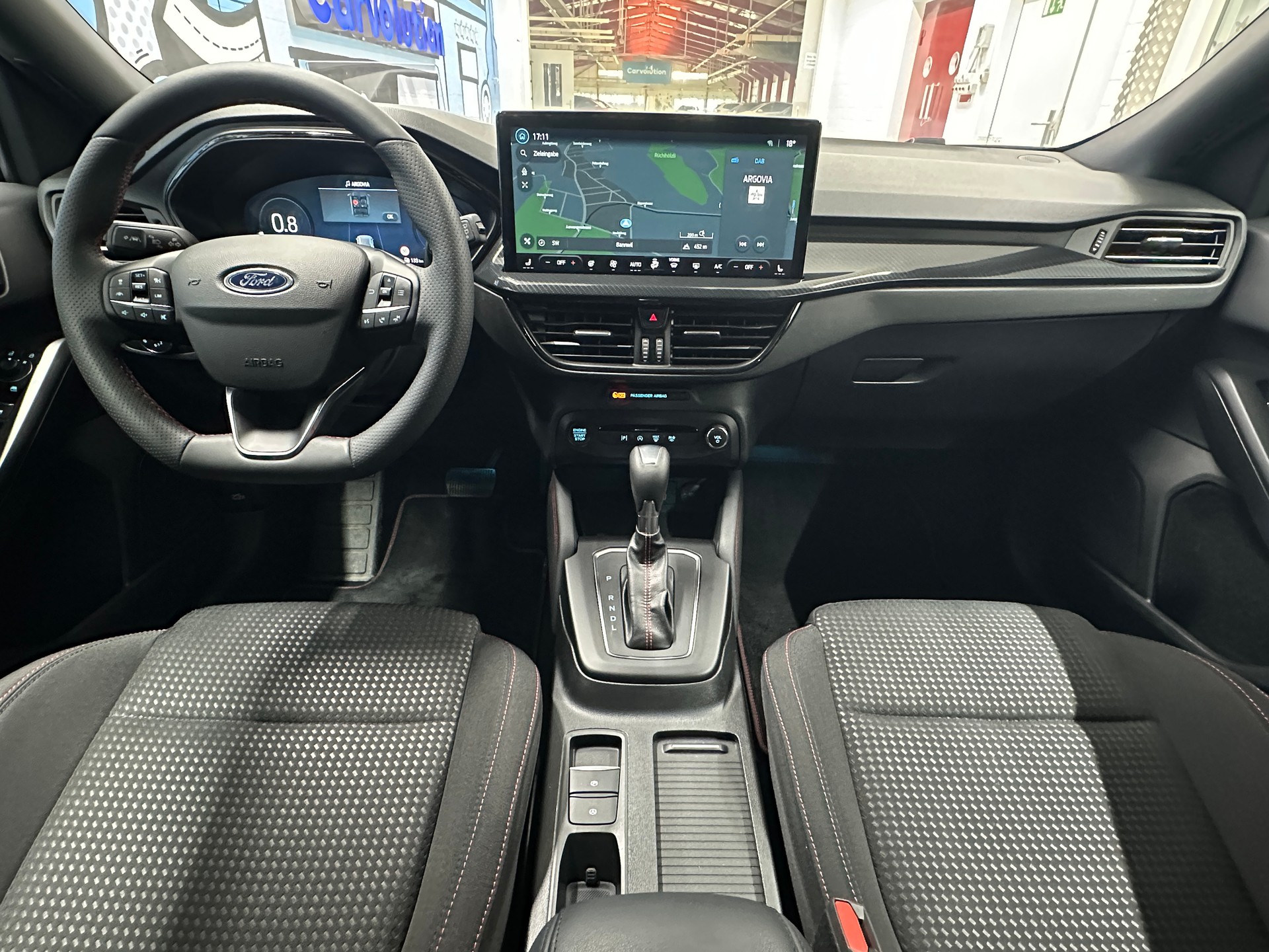 FORD Focus 1.0 MHEV ST-Line X Automat-image-9