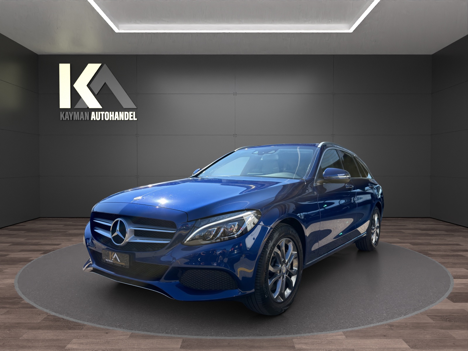 MERCEDES-BENZ C 250 d Swiss Star Avantgarde 4Matic 9G-Tronic-image-0