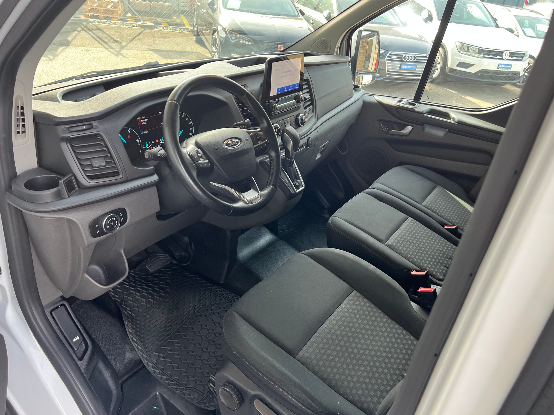 FORD Transit Custom Van 340 L1H1 Limited PHEV *** Automatik * Navigation * Klima * Tempomat * frisch ab MFK * 12/24 Garantie **-image-29