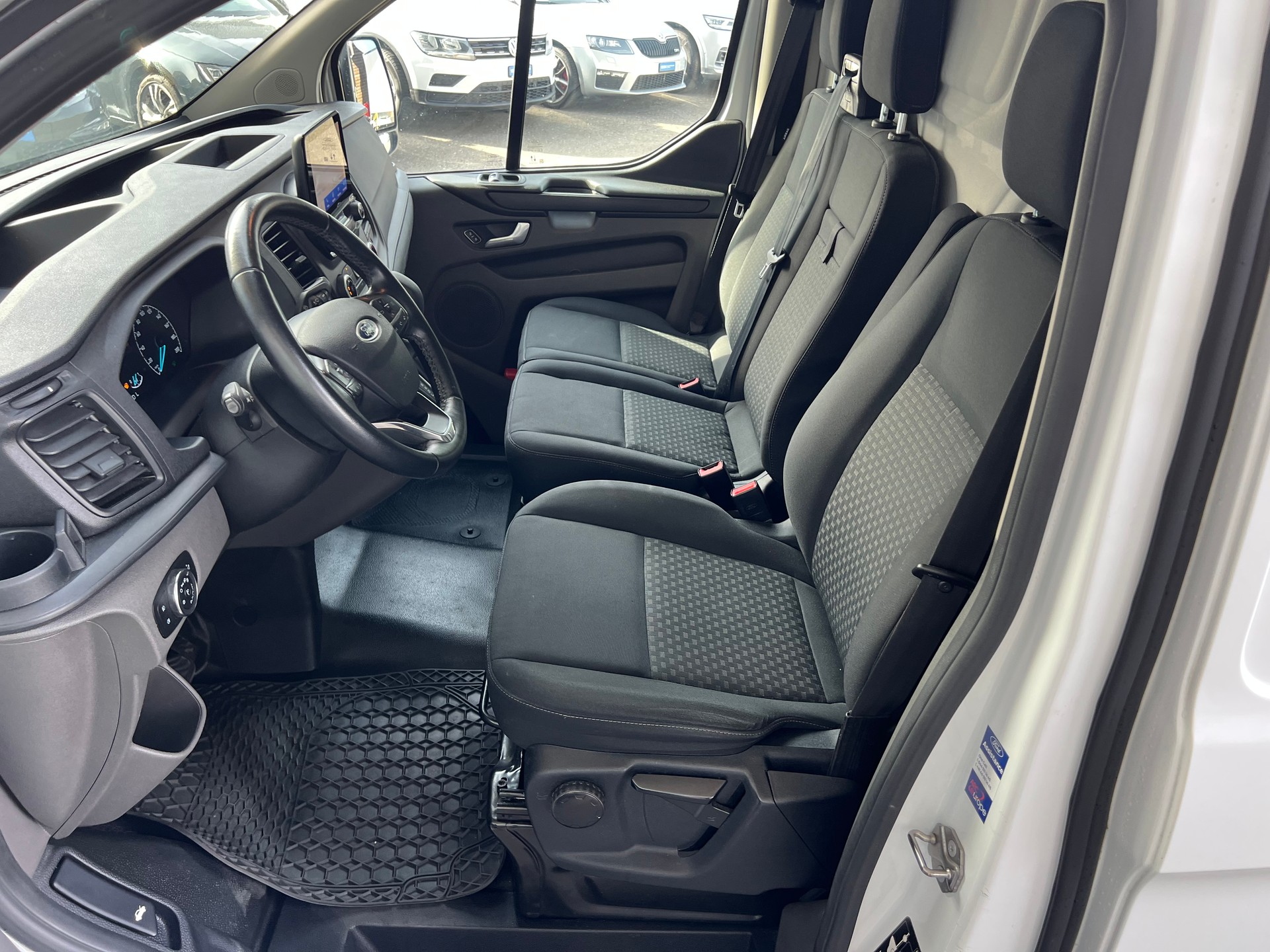 FORD Transit Custom Van 340 L1H1 Limited PHEV *** Automatik * Navigation * Klima * Tempomat * frisch ab MFK * 12/24 Garantie **-image-28