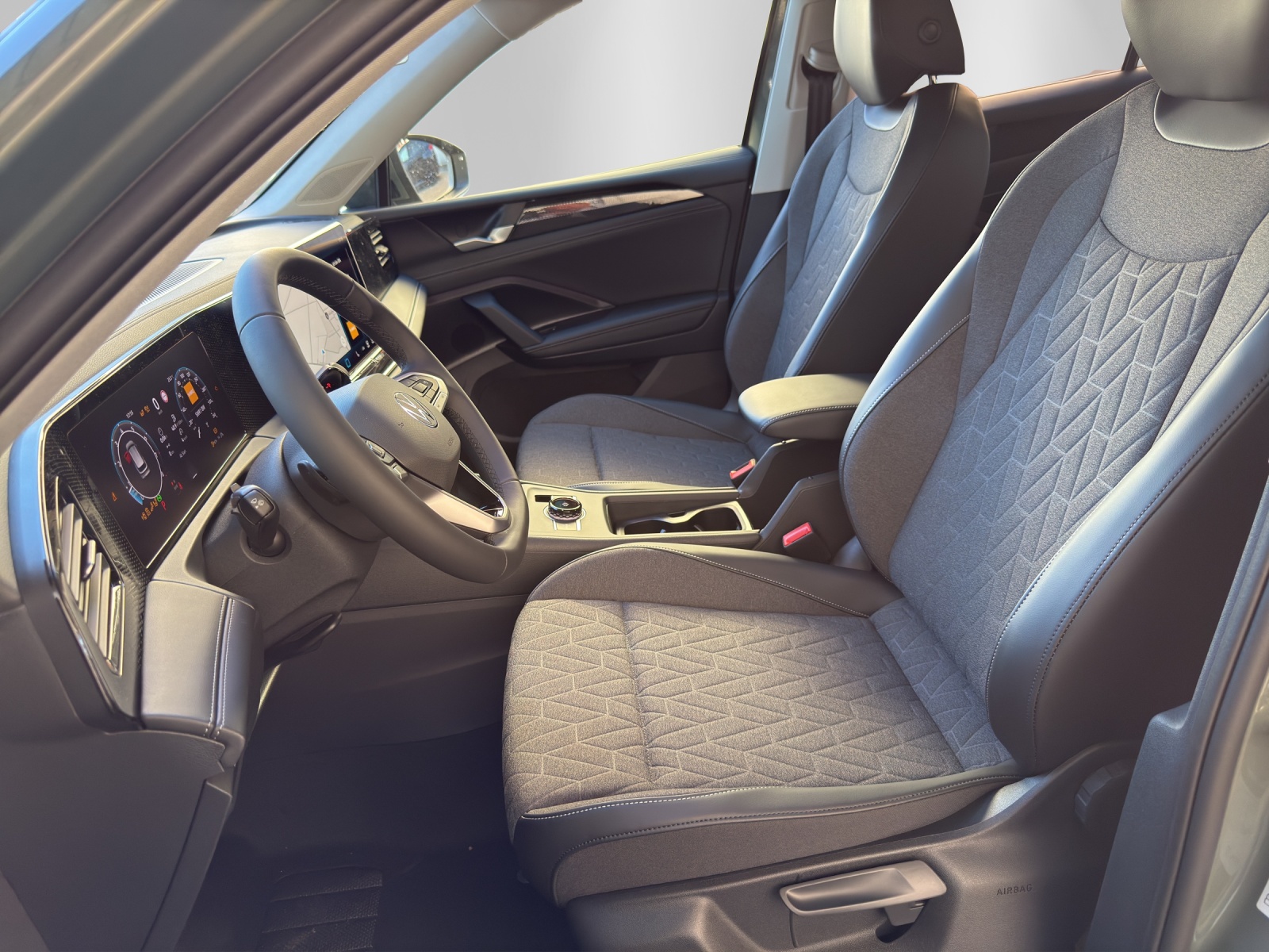 VW Tiguan 2.0 TSI DSG United 4Motion-image-8