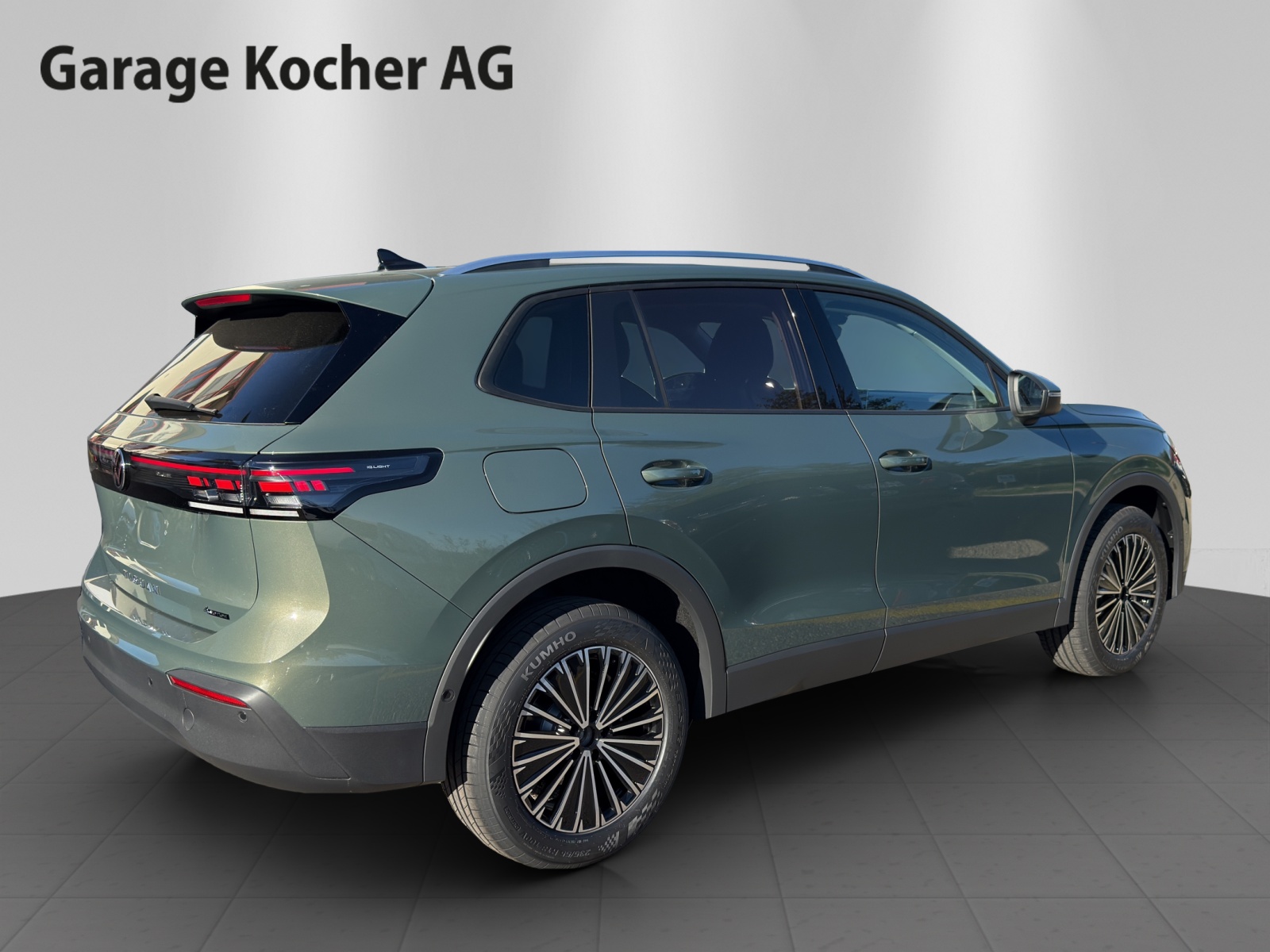 VW Tiguan 2.0 TSI DSG United 4Motion-image-5