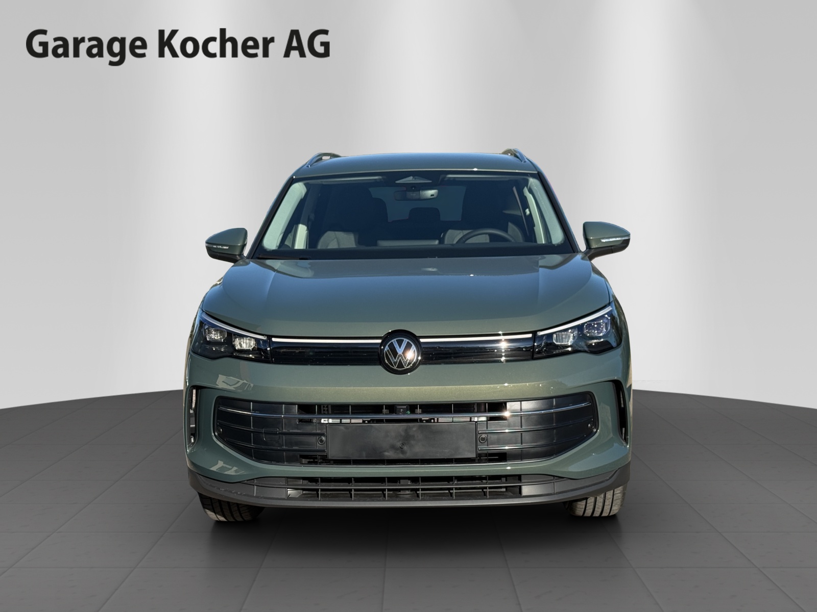 VW Tiguan 2.0 TSI DSG United 4Motion-image-1