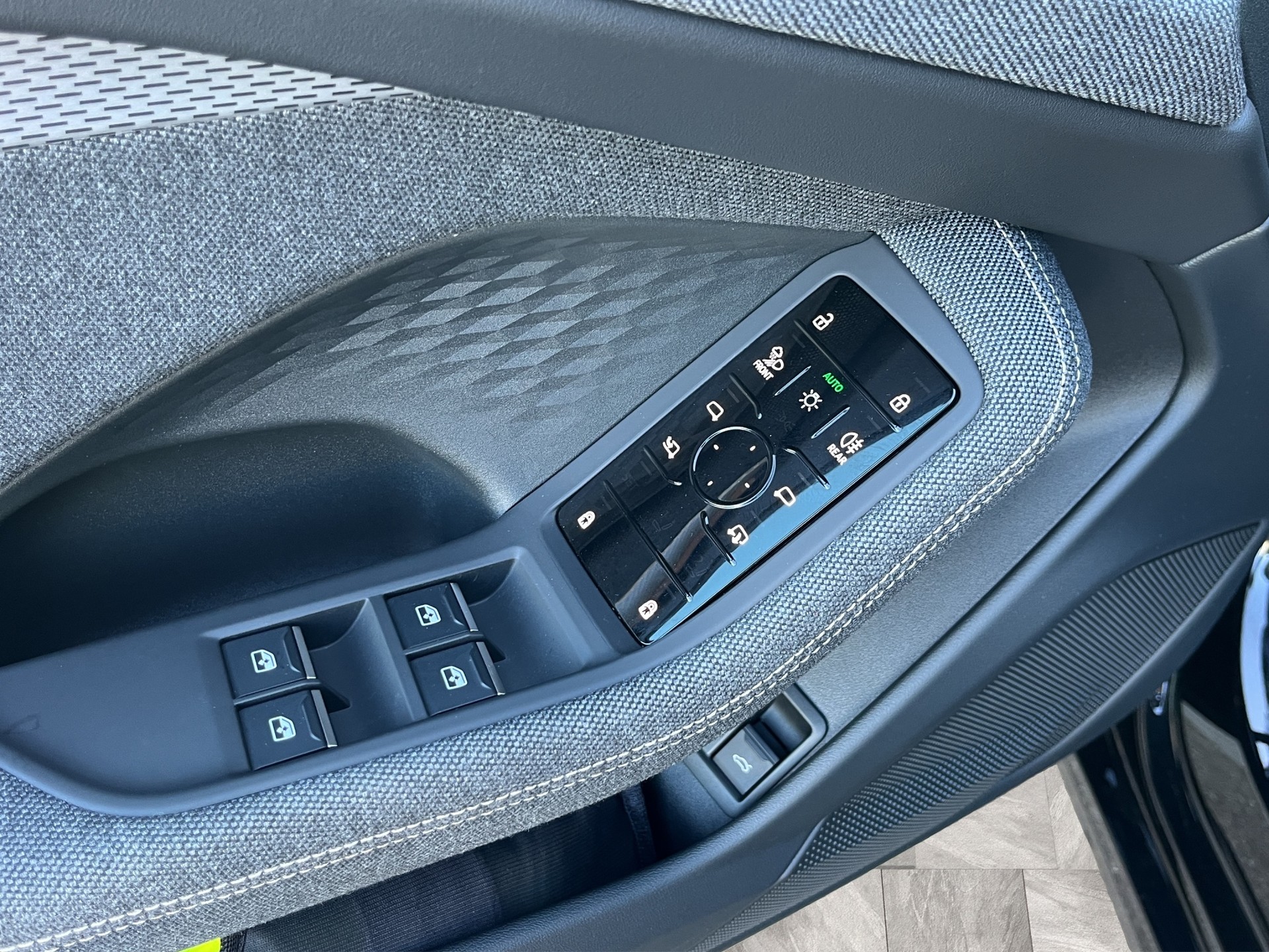 AUDI A6 Avant e-hybrid quattro 220 kW S tronic*New Modell, AHK, Standklima/Heizung, (5-Jahre Garantie)-image-16