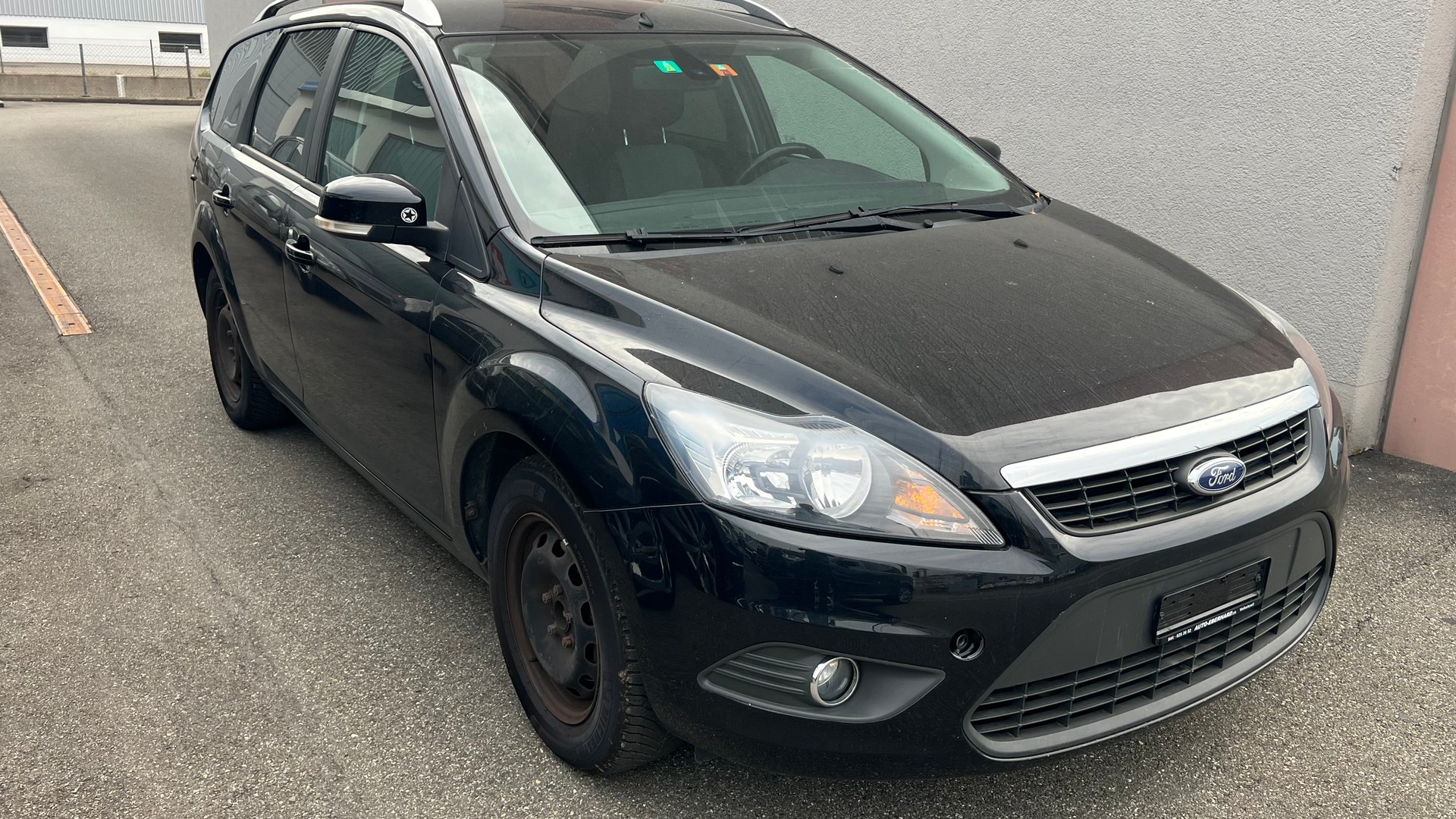 FORD Focus 1.8i Titanium-image-2