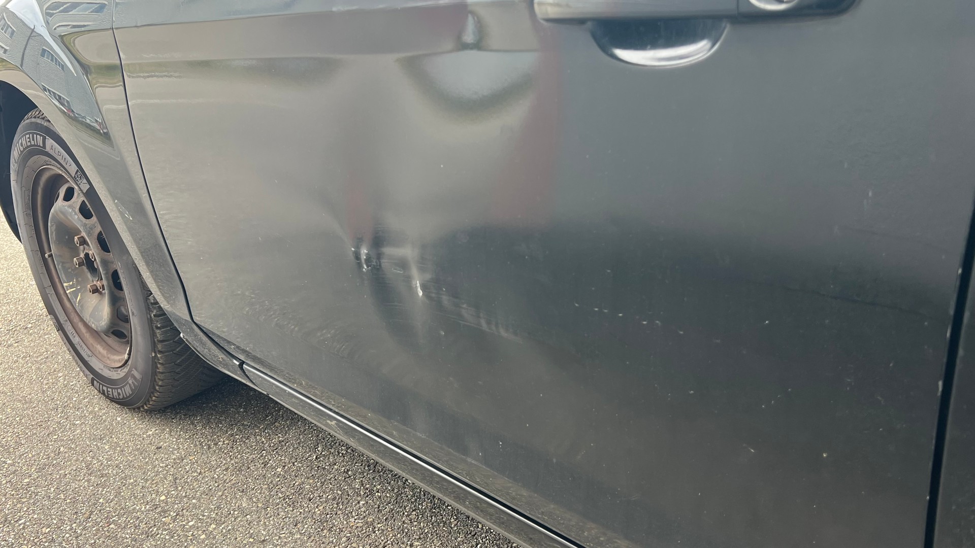 FORD Focus 1.8i Titanium-image-7