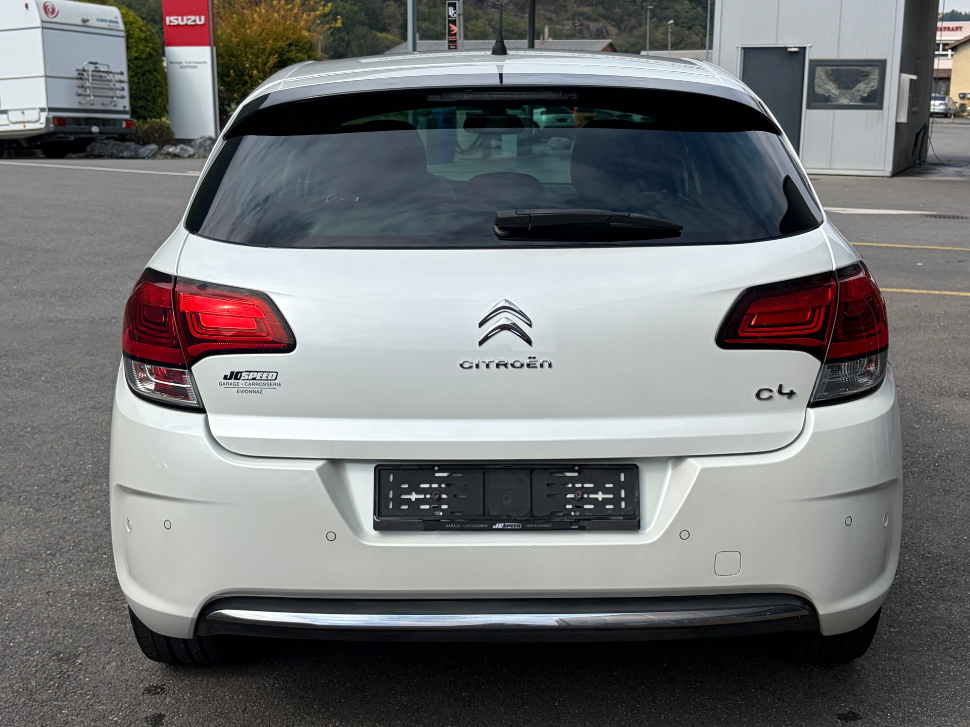CITROEN C4 1.2 Pure Tech Shine-image-3