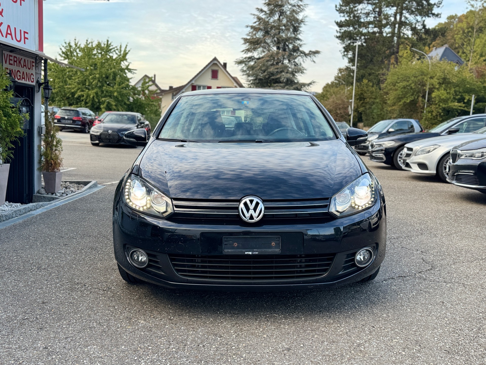 VW Golf 1.2 TSI BlueMotion Technology Team-image-5