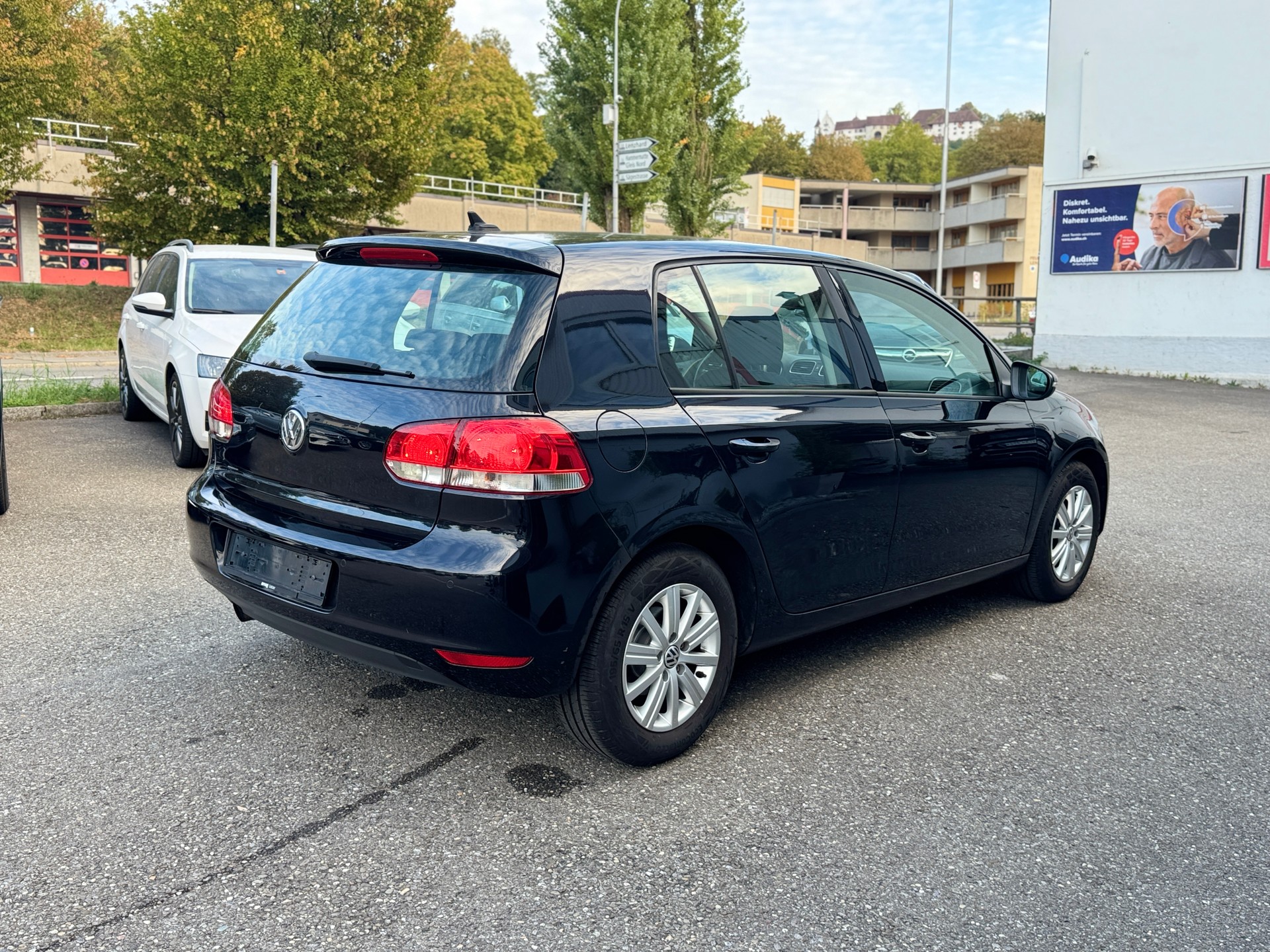 VW Golf 1.2 TSI BlueMotion Technology Team-image-3