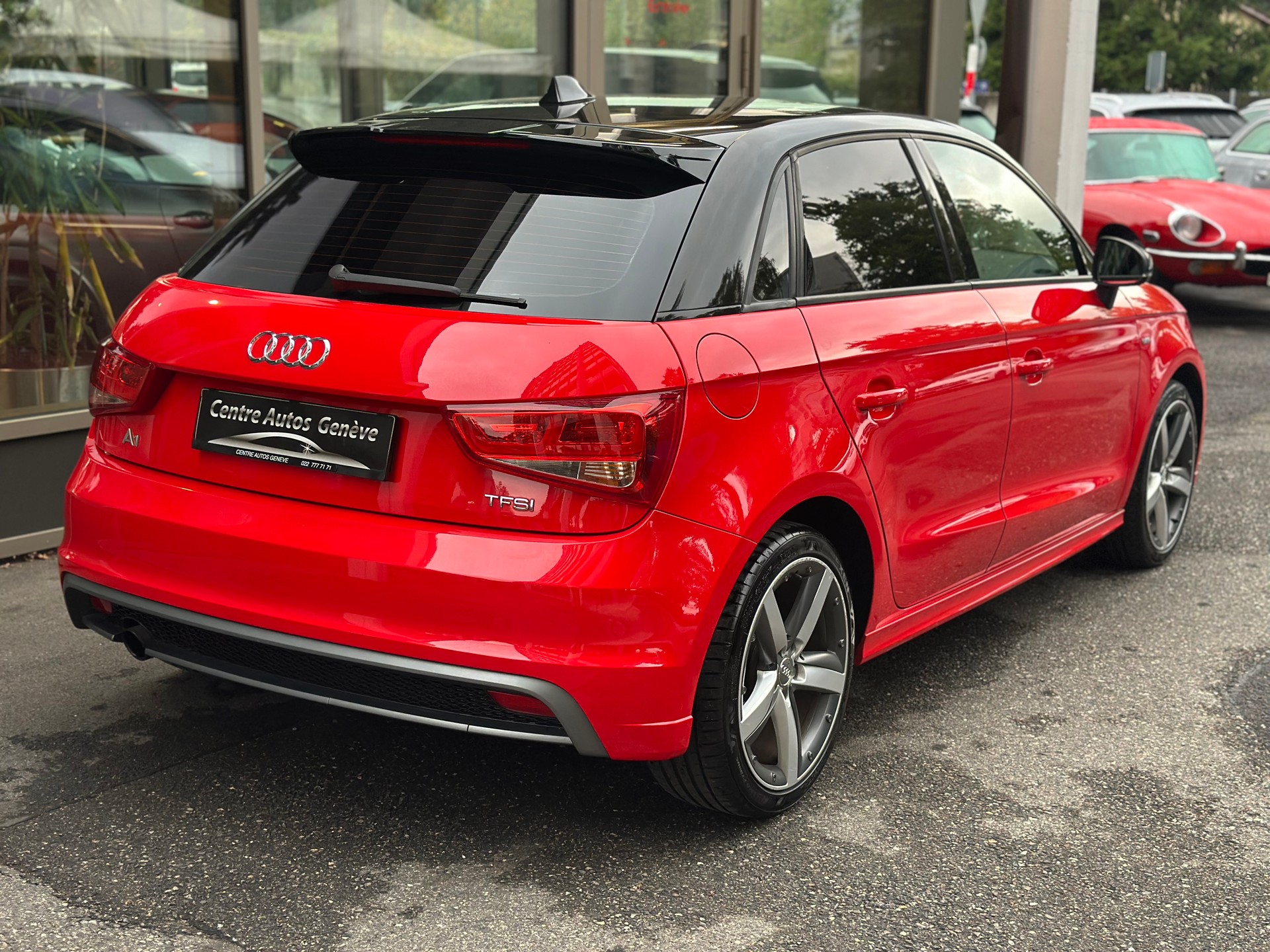 AUDI A1 Sportback 1.2 TFSI Ambition-image-7