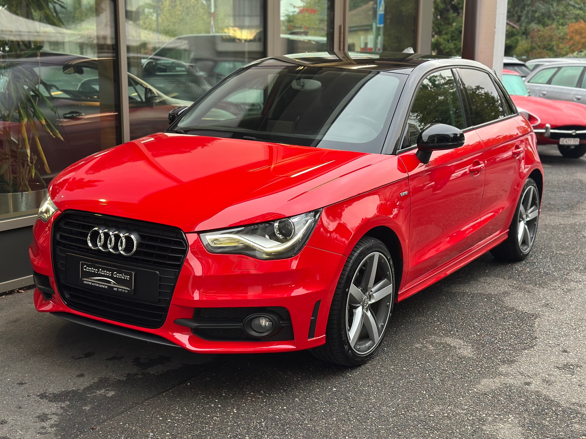 AUDI A1 Sportback 1.2 TFSI Ambition-image-1