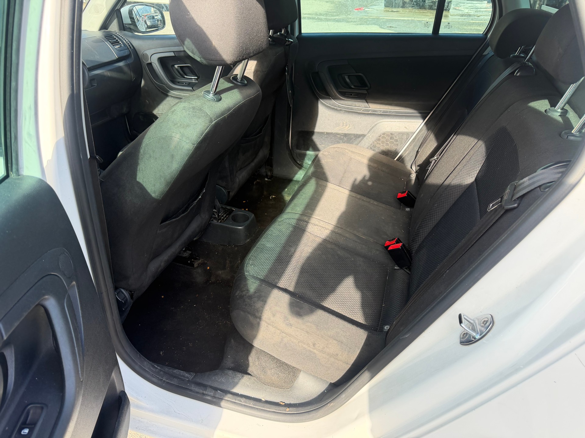 SKODA Fabia 1.2 TSI Elegance DSG-image-6