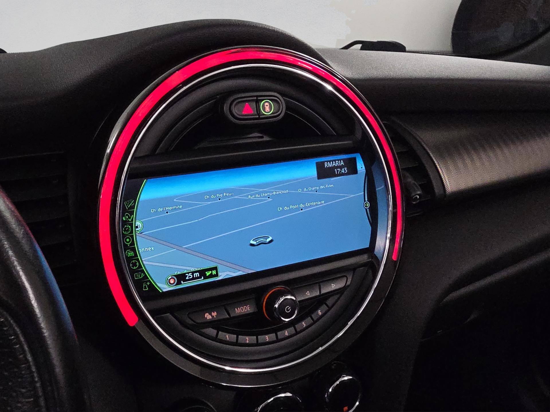 MINI Cooper S Cabriolet Steptronic-image-11