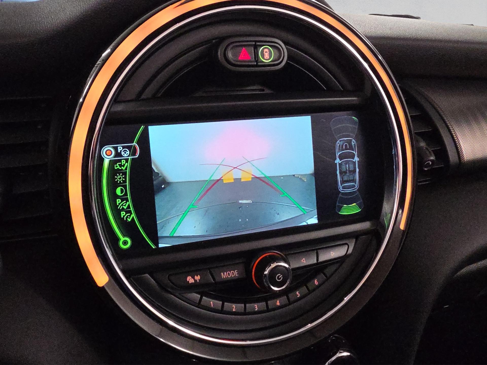 MINI Cooper S Cabriolet Steptronic-image-12