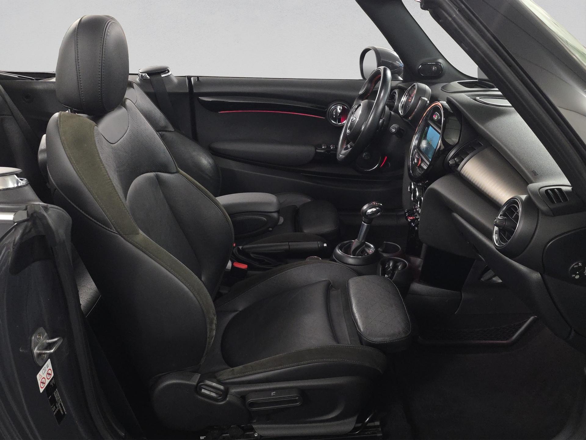 MINI Cooper S Cabriolet Steptronic-image-16
