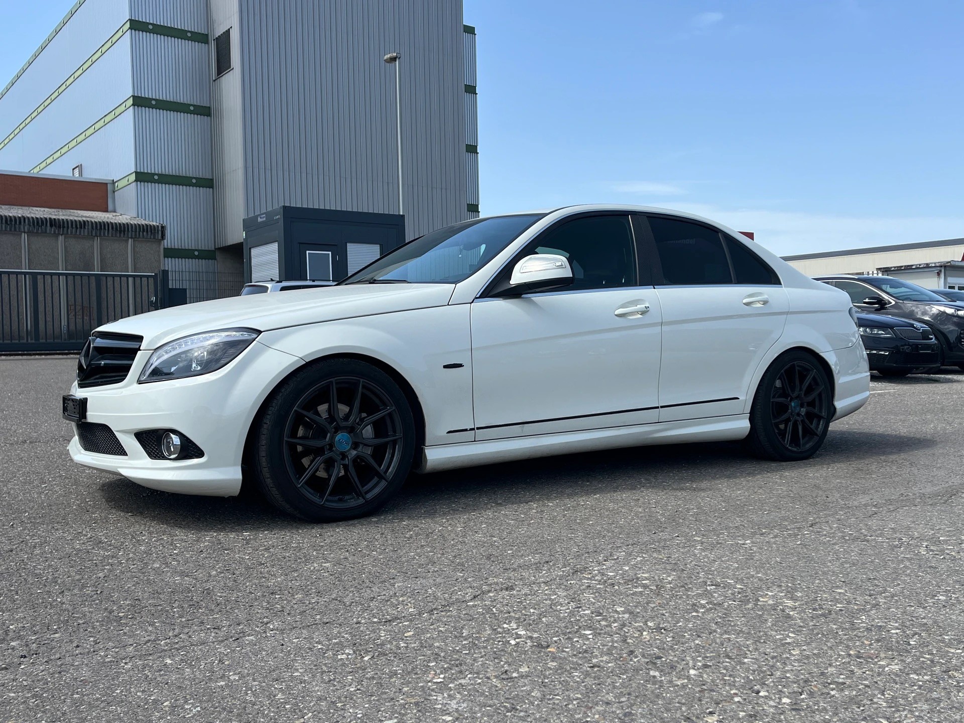 MERCEDES-BENZ C 180 Kompressor Avantgarde-image-1