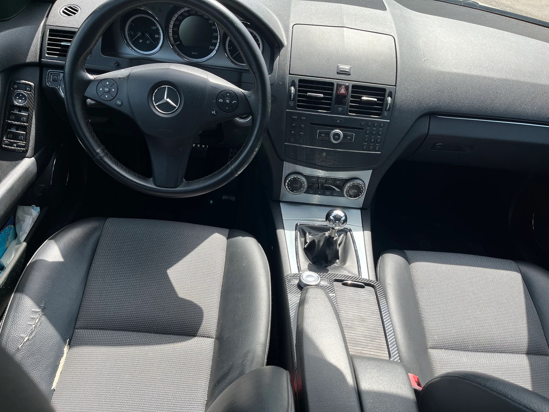 MERCEDES-BENZ C 180 Kompressor Avantgarde-image-10