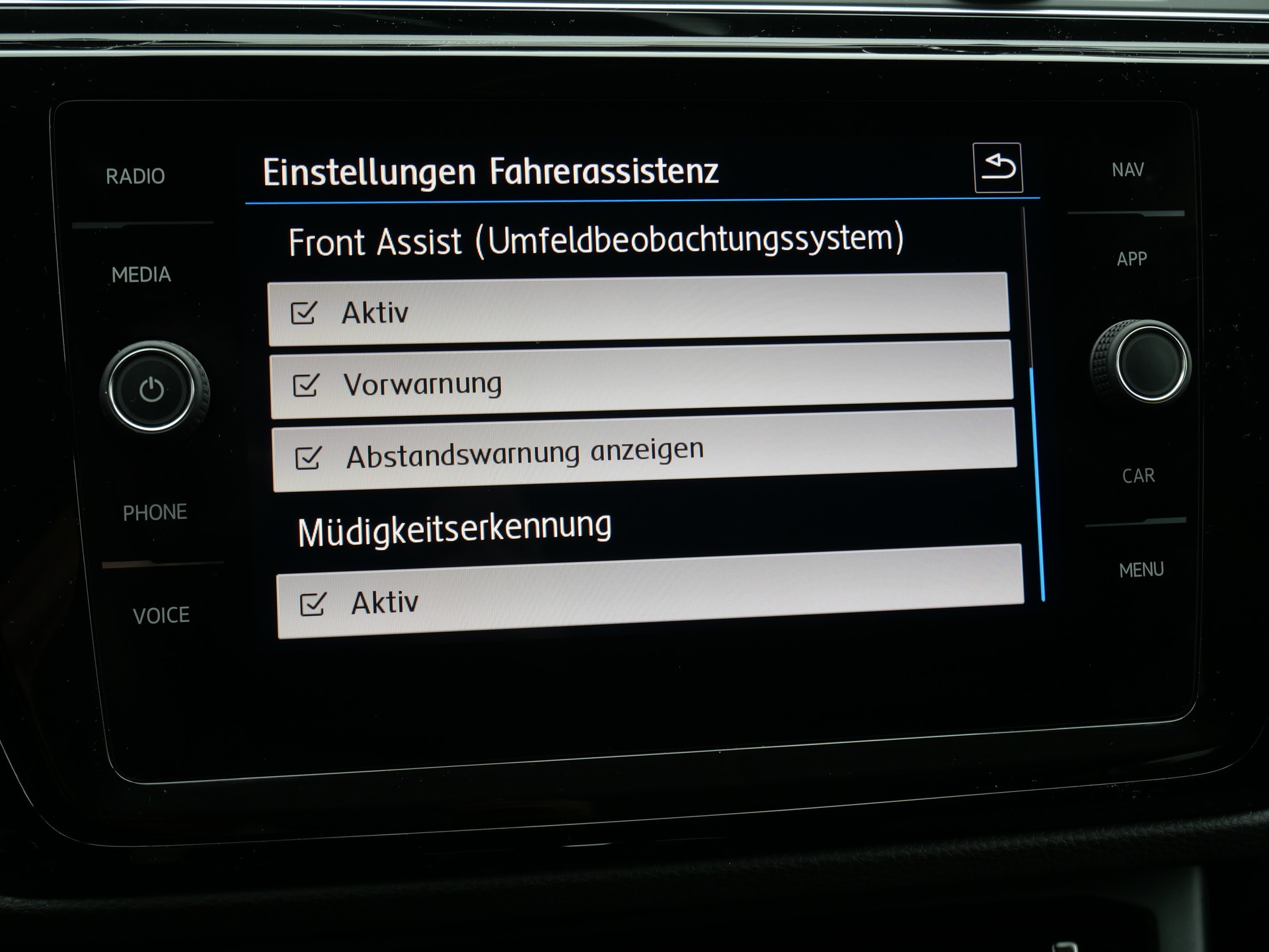 VW Touran 2.0 TDI BlueMotion Technology Comfortline DSG *7-Plätzer*-image-19