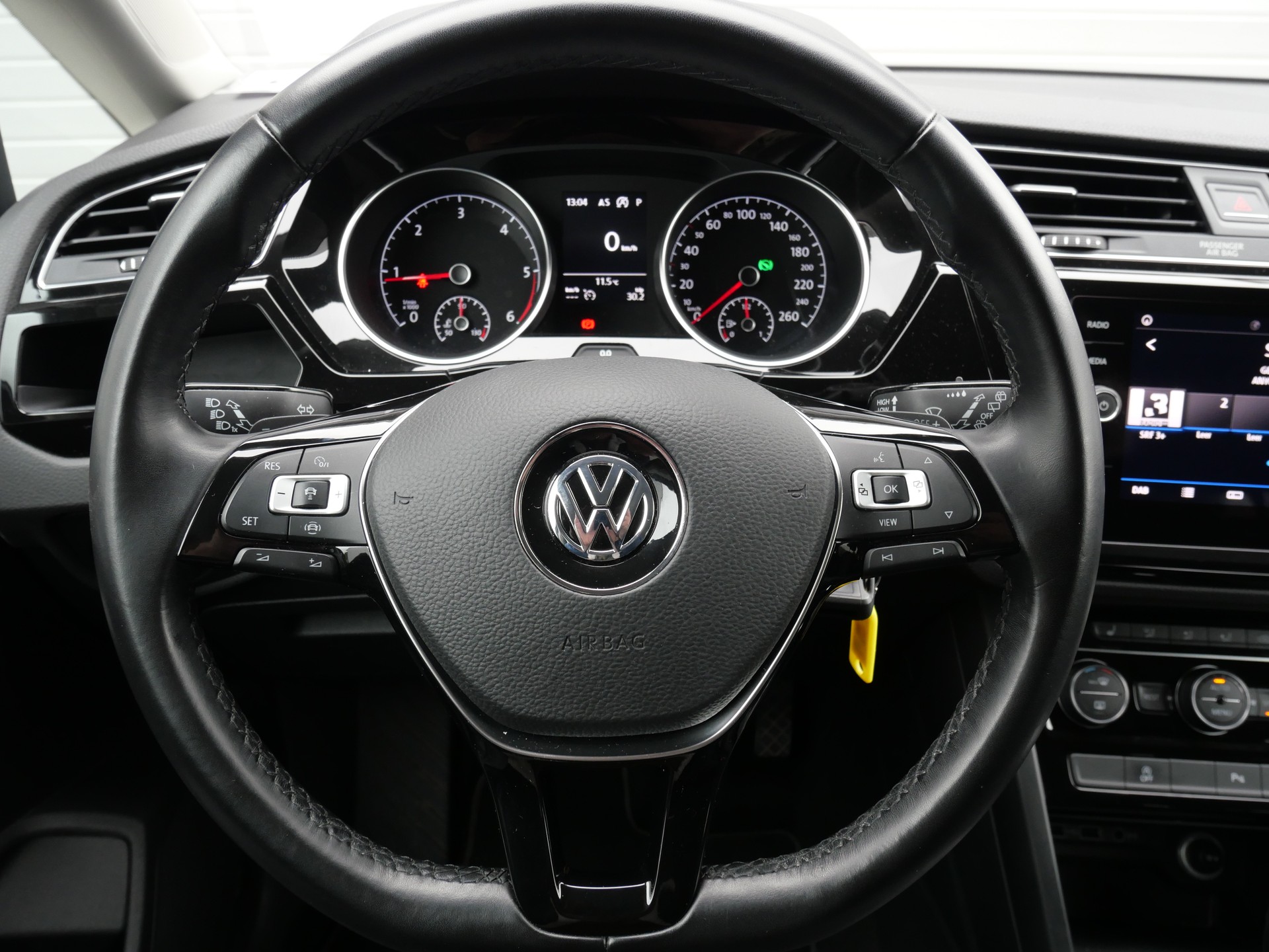 VW Touran 2.0 TDI BlueMotion Technology Comfortline DSG *7-Plätzer*-image-20