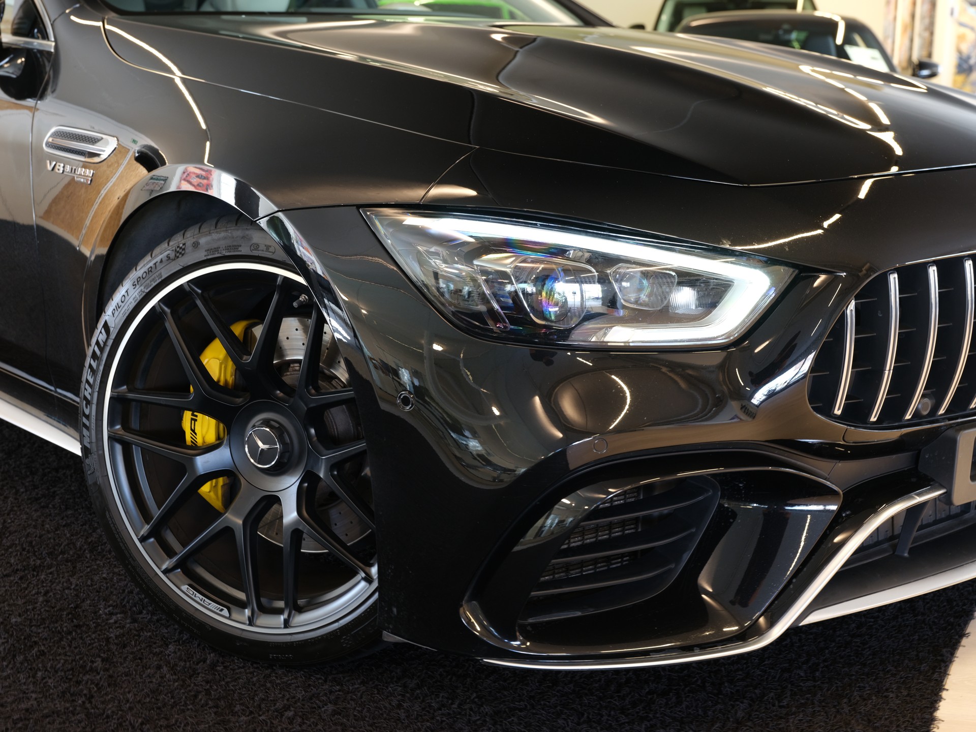 MERCEDES-BENZ AMG GT 4 63 S 4Matic+ Speedshift MCT-image-1