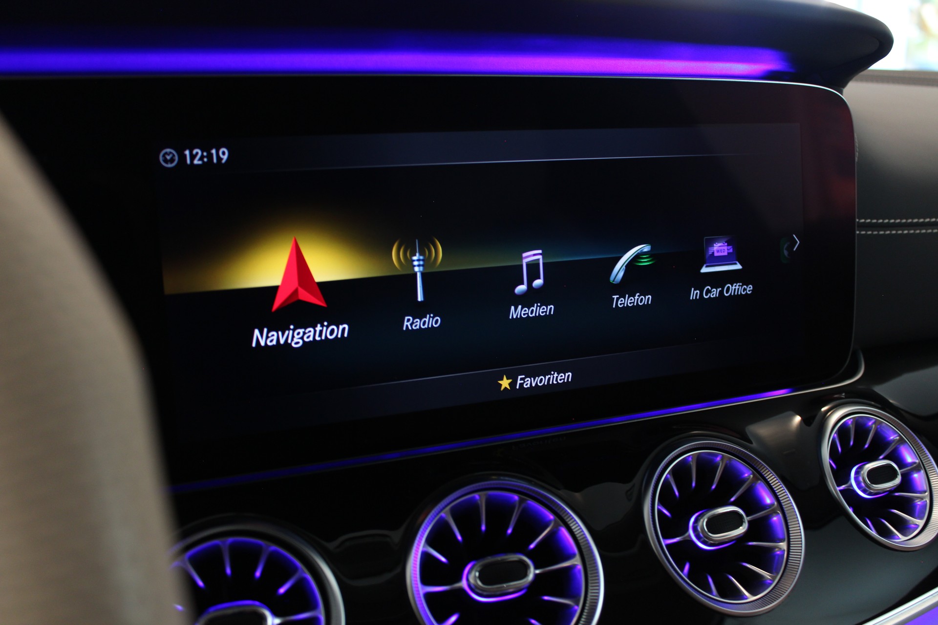 MERCEDES-BENZ AMG GT 4 63 S 4Matic+ Speedshift MCT-image-22